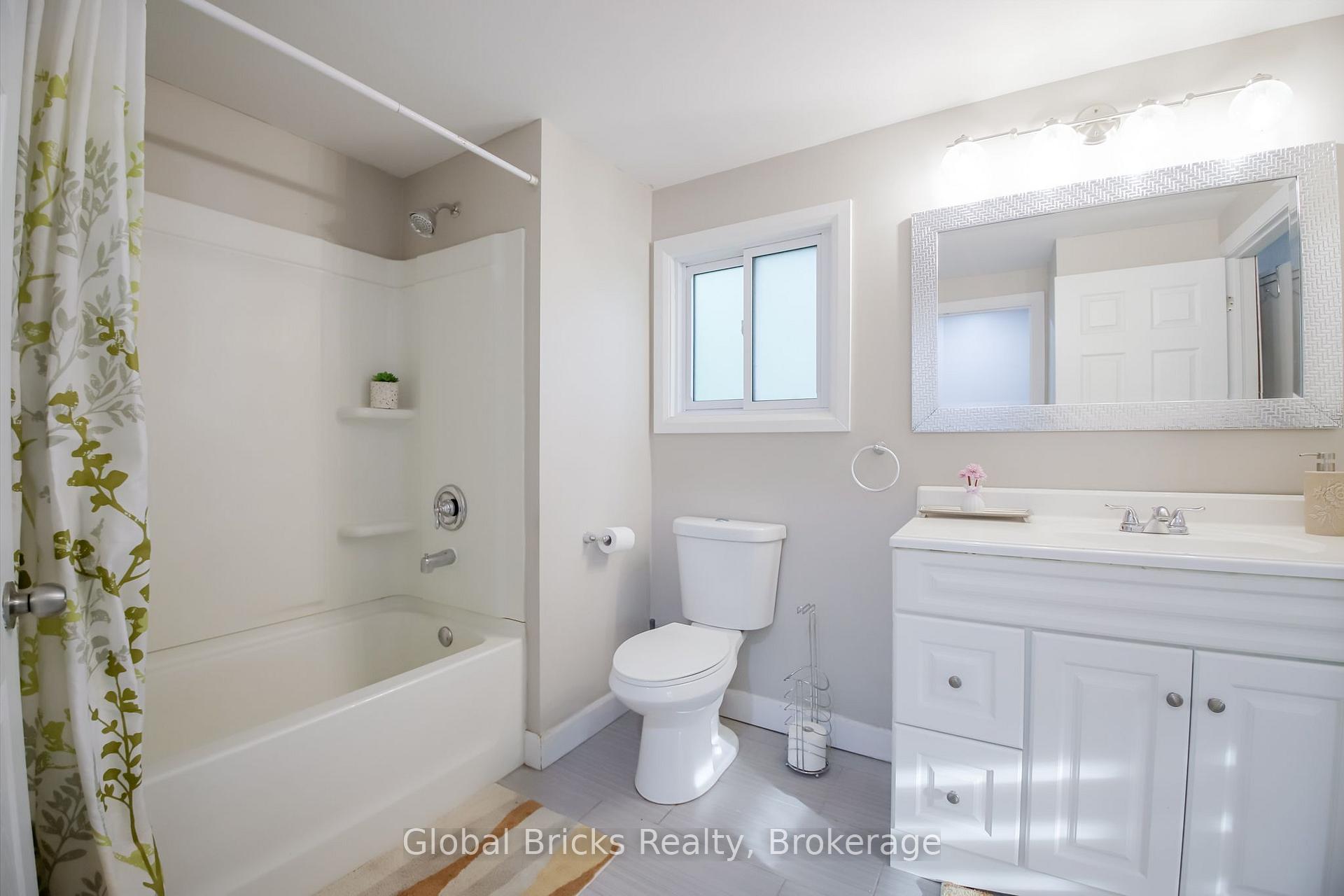 Photo 20 of 56 Winston Crescent, Whitby, Blue Grass Meadows — HOMEH