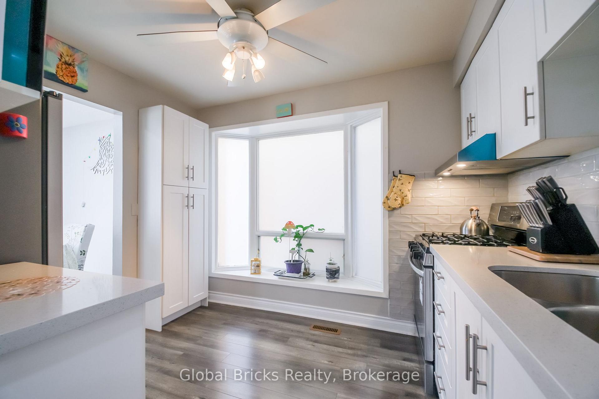 Photo 26 of 56 Winston Crescent, Whitby, Blue Grass Meadows — HOMEH