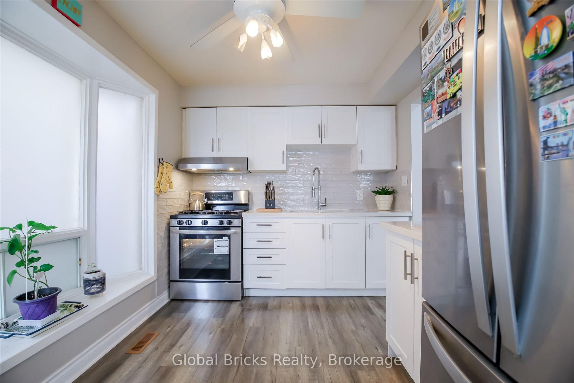 Photo 28 of 56 Winston Crescent, Whitby, Blue Grass Meadows — HOMEH