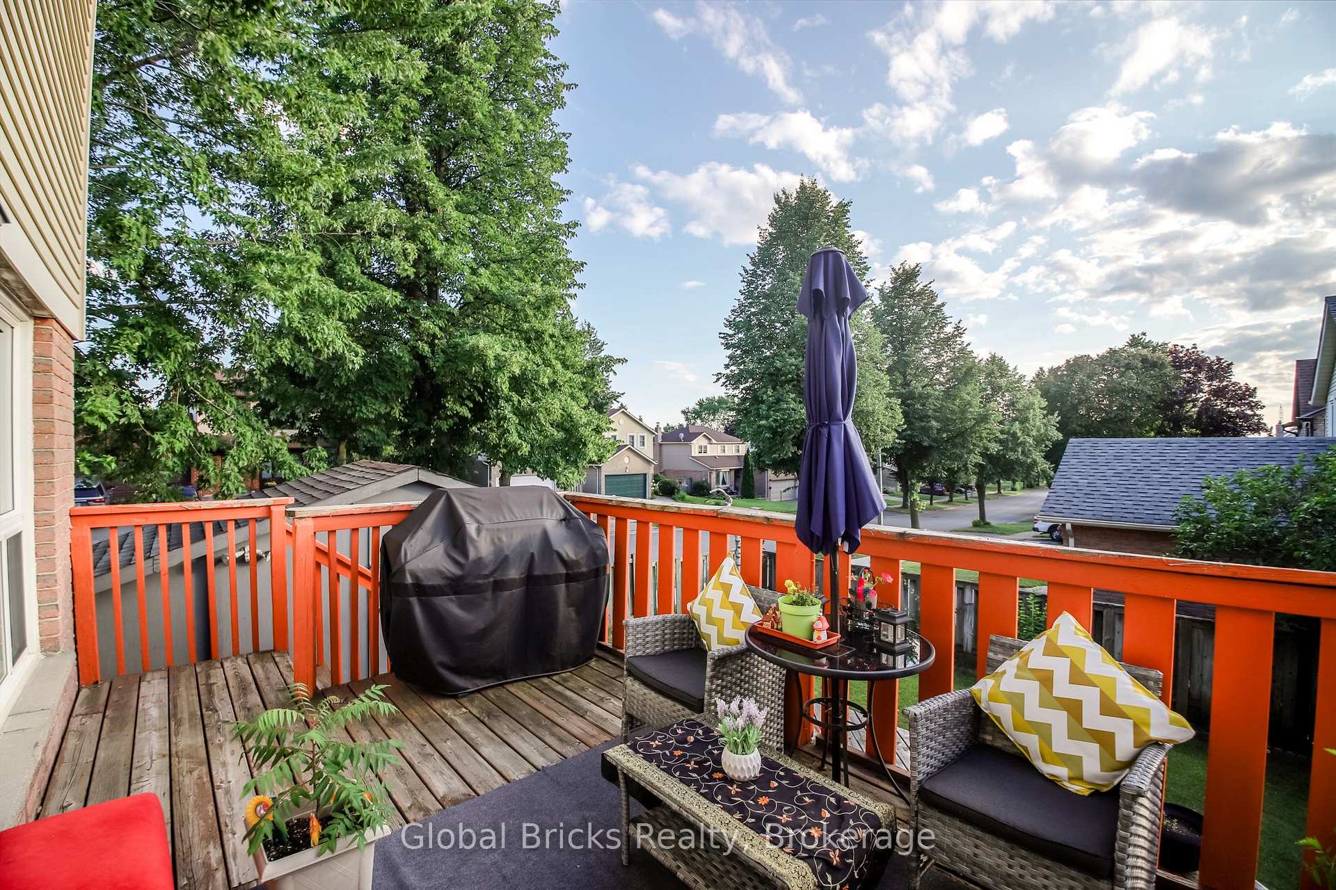 Photo 38 of 56 Winston Crescent, Whitby, Blue Grass Meadows — HOMEH