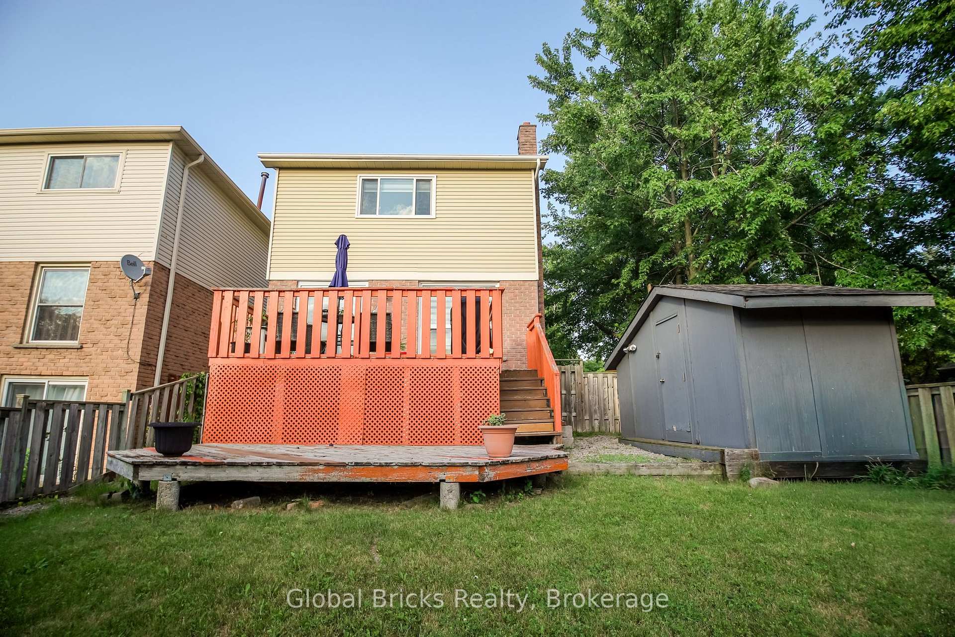 Photo 45 of 56 Winston Crescent, Whitby, Blue Grass Meadows — HOMEH