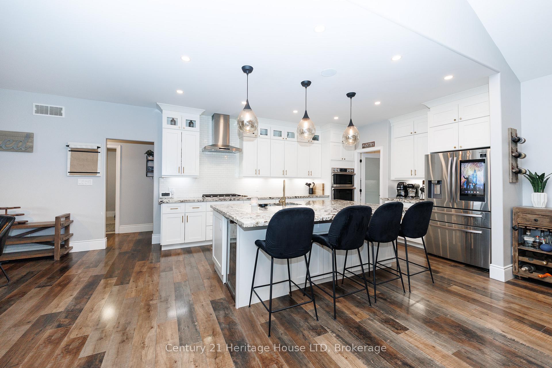 Photo 11 of 856 Lorraine Road, Port Colborne, Sherkston — HOMEH