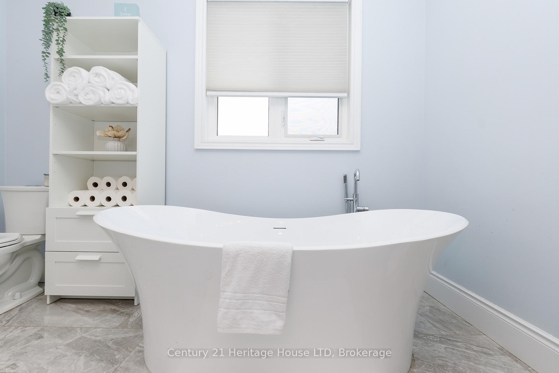 Photo 22 of 856 Lorraine Road, Port Colborne, Sherkston — HOMEH