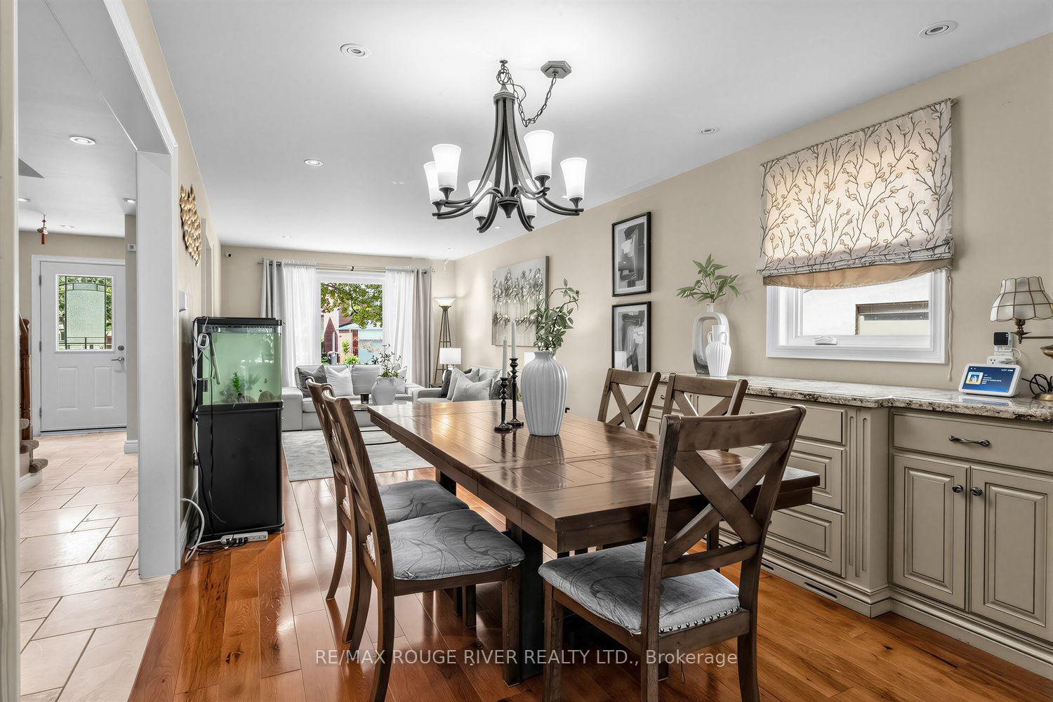 Photo 9 of 36 Nimrod Crescent, Brampton, Westgate — HOMEH
