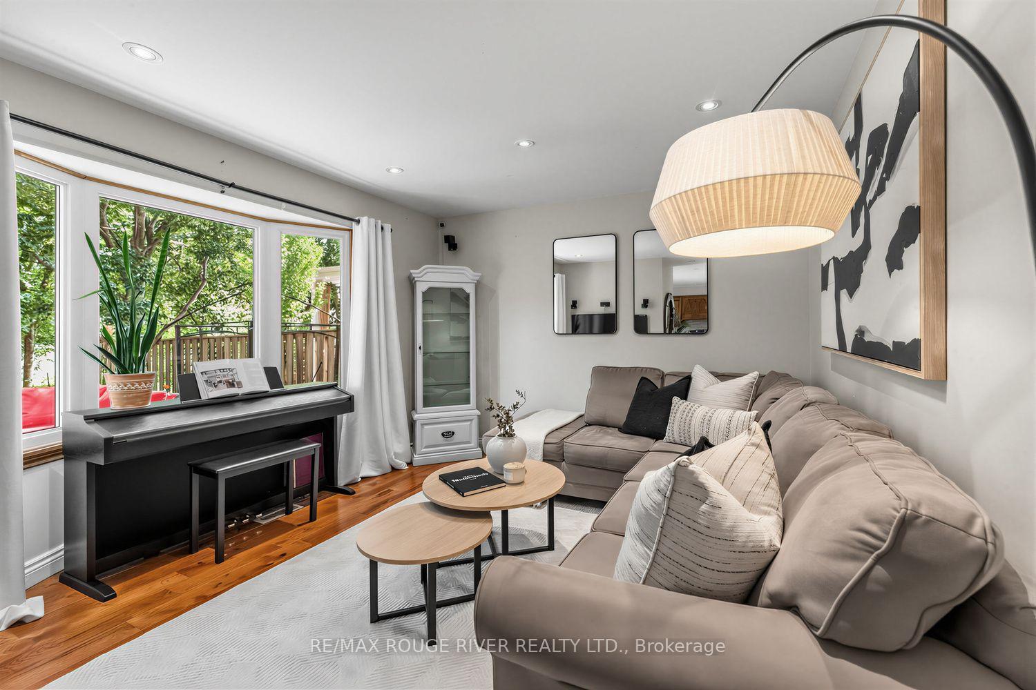 Photo 14 of 36 Nimrod Crescent, Brampton, Westgate — HOMEH