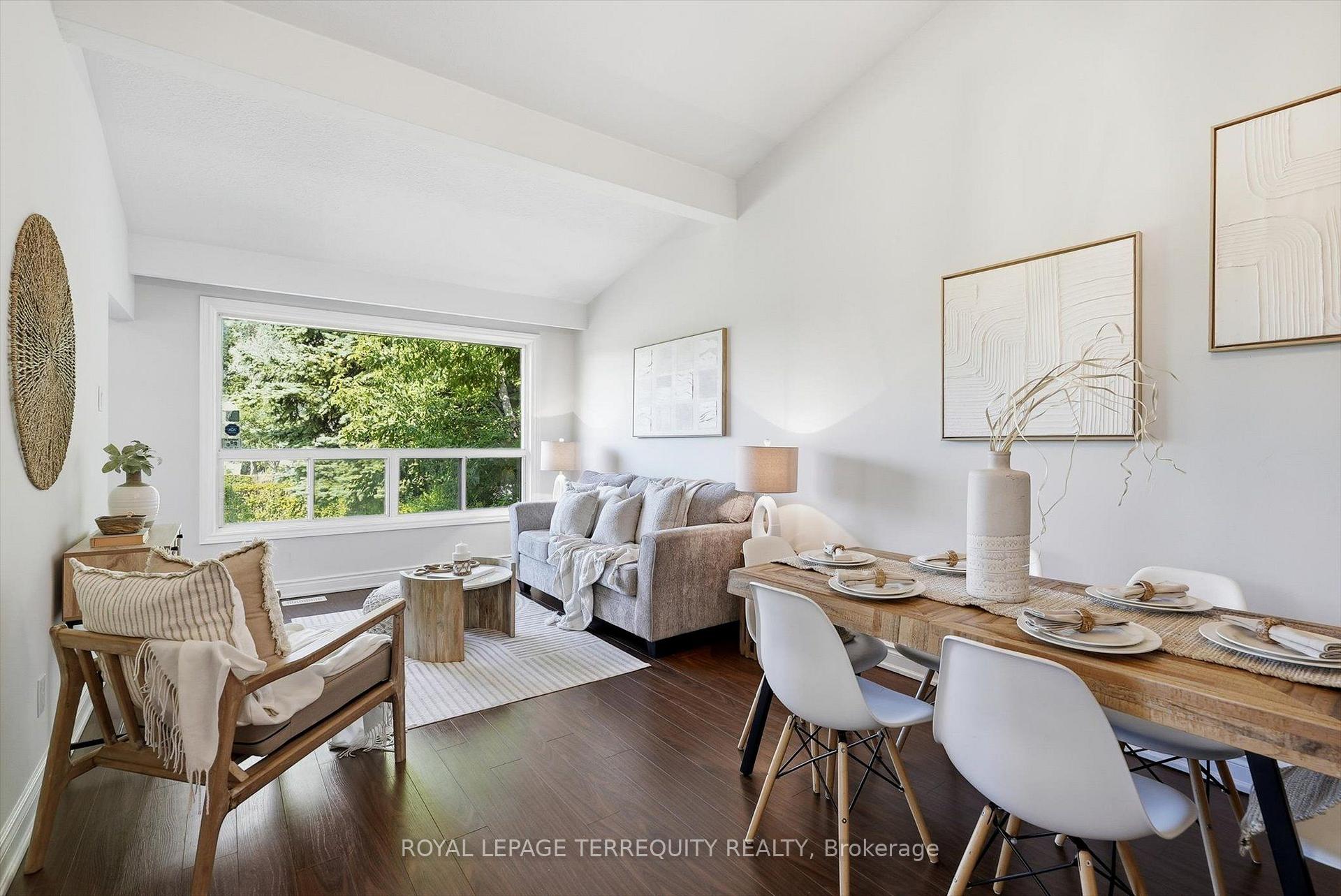 Photo 10 of 89 Benjamin Boulevard, Scarborough, Kennedy Park — HOMEH