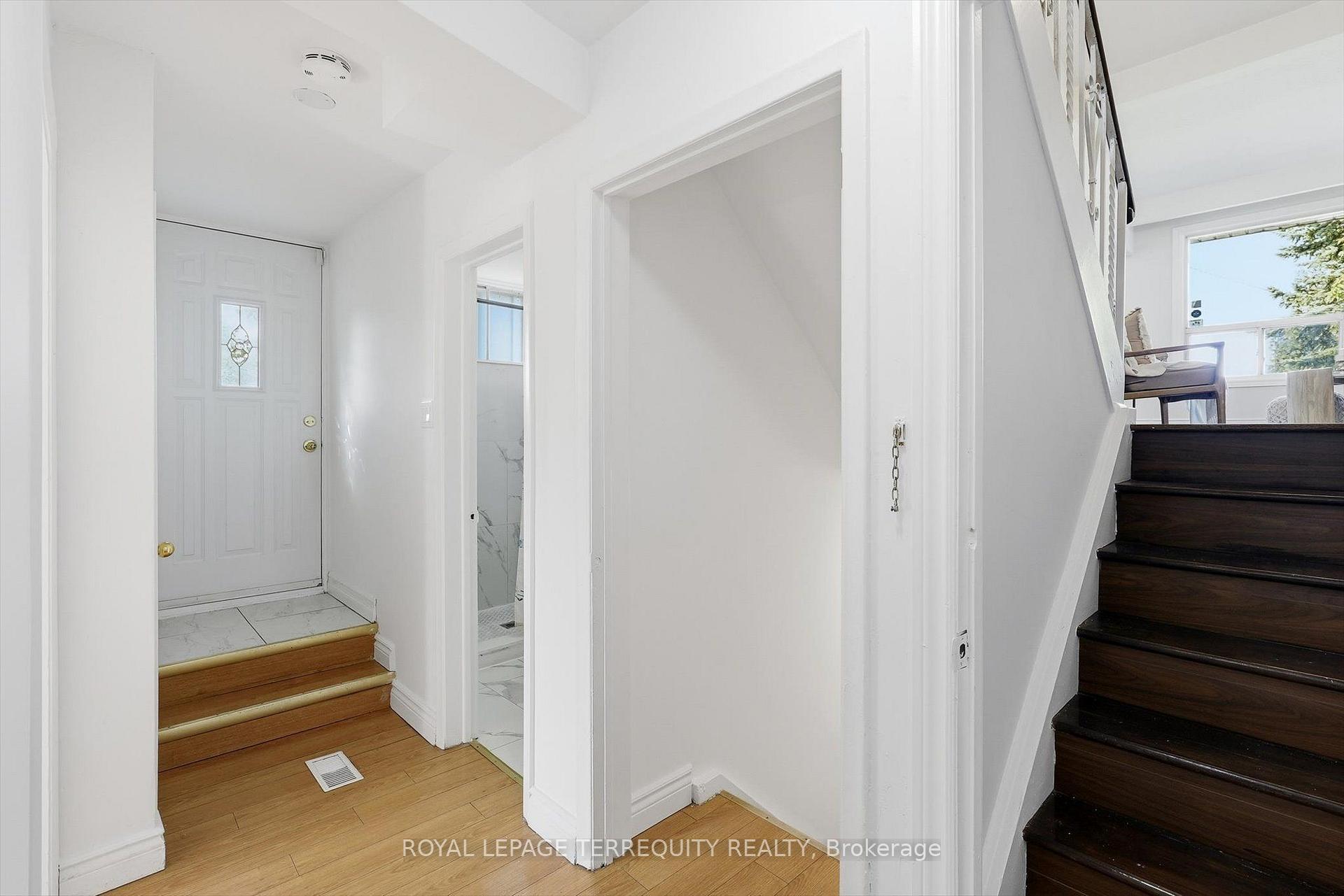 Photo 30 of 89 Benjamin Boulevard, Scarborough, Kennedy Park — HOMEH