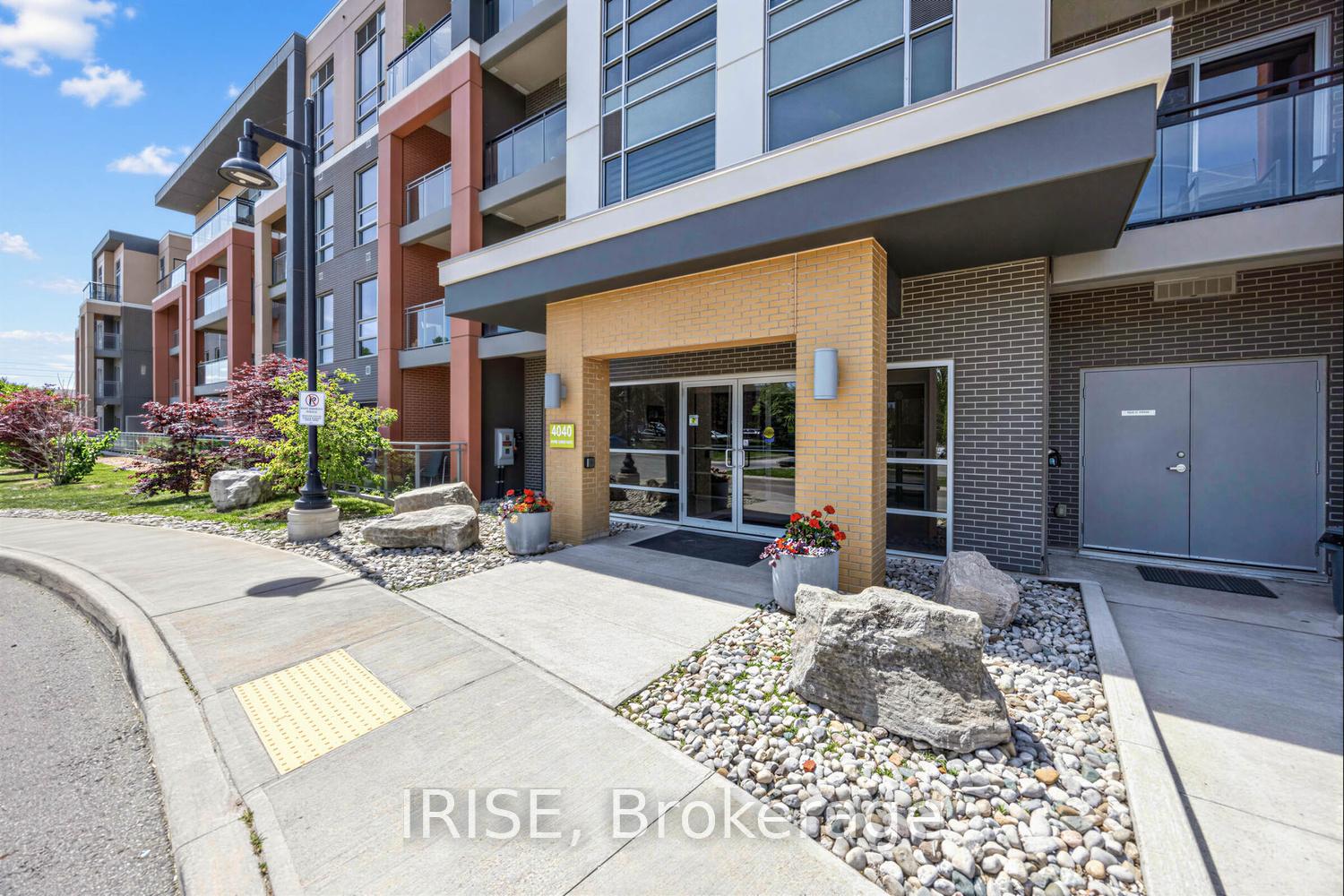 Photo 28 of Unit 319, 4040 Upper Middle Road, Burlington, Tansley — HOMEH