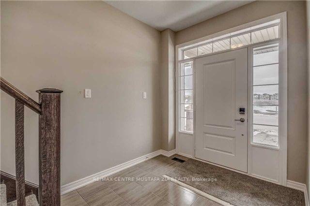 Photo 2 of 3106 Postridge Drive, Oakville, Joshua Meadows — HOMEH