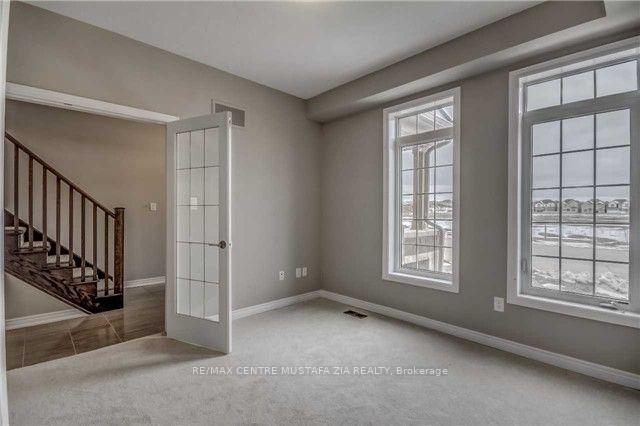 Photo 3 of 3106 Postridge Drive, Oakville, Joshua Meadows — HOMEH