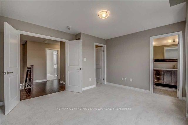 Photo 14 of 3106 Postridge Drive, Oakville, Joshua Meadows — HOMEH