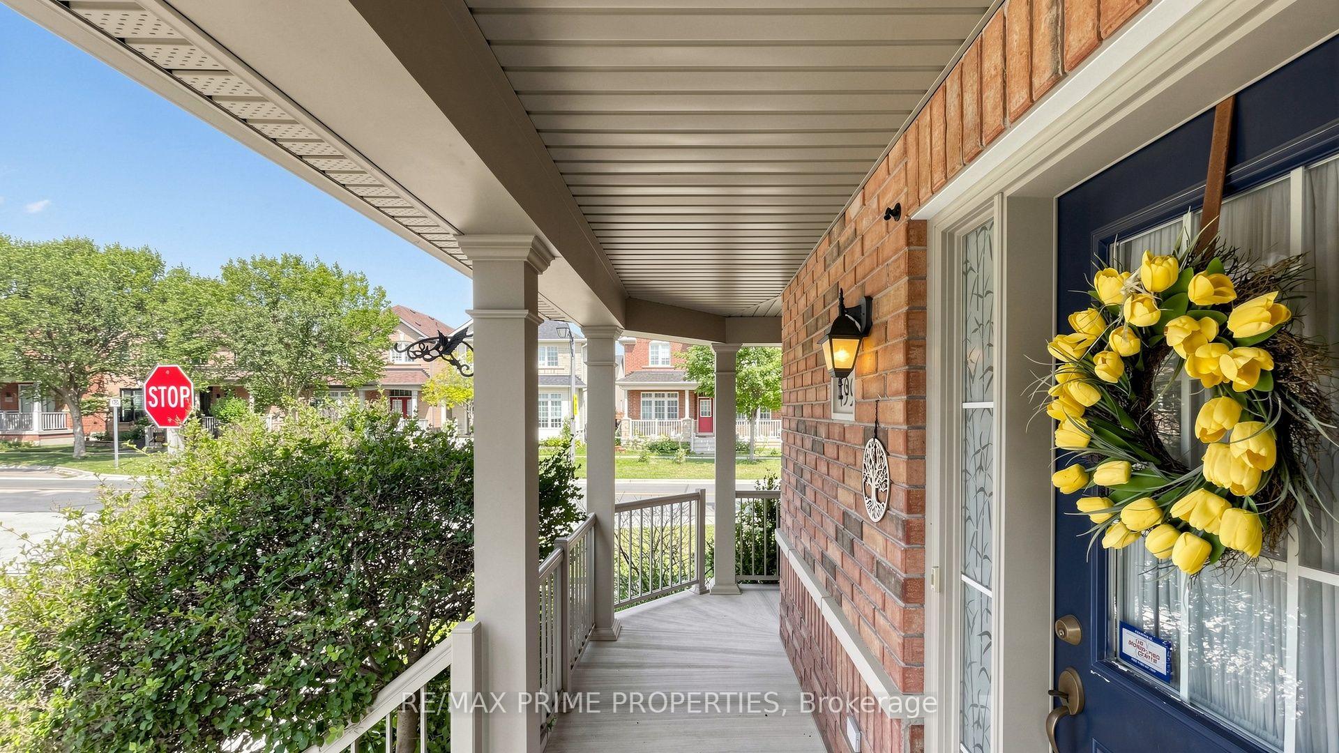 Photo 3 of 499 White's Hill Avenue, Markham, Cornell — HOMEH