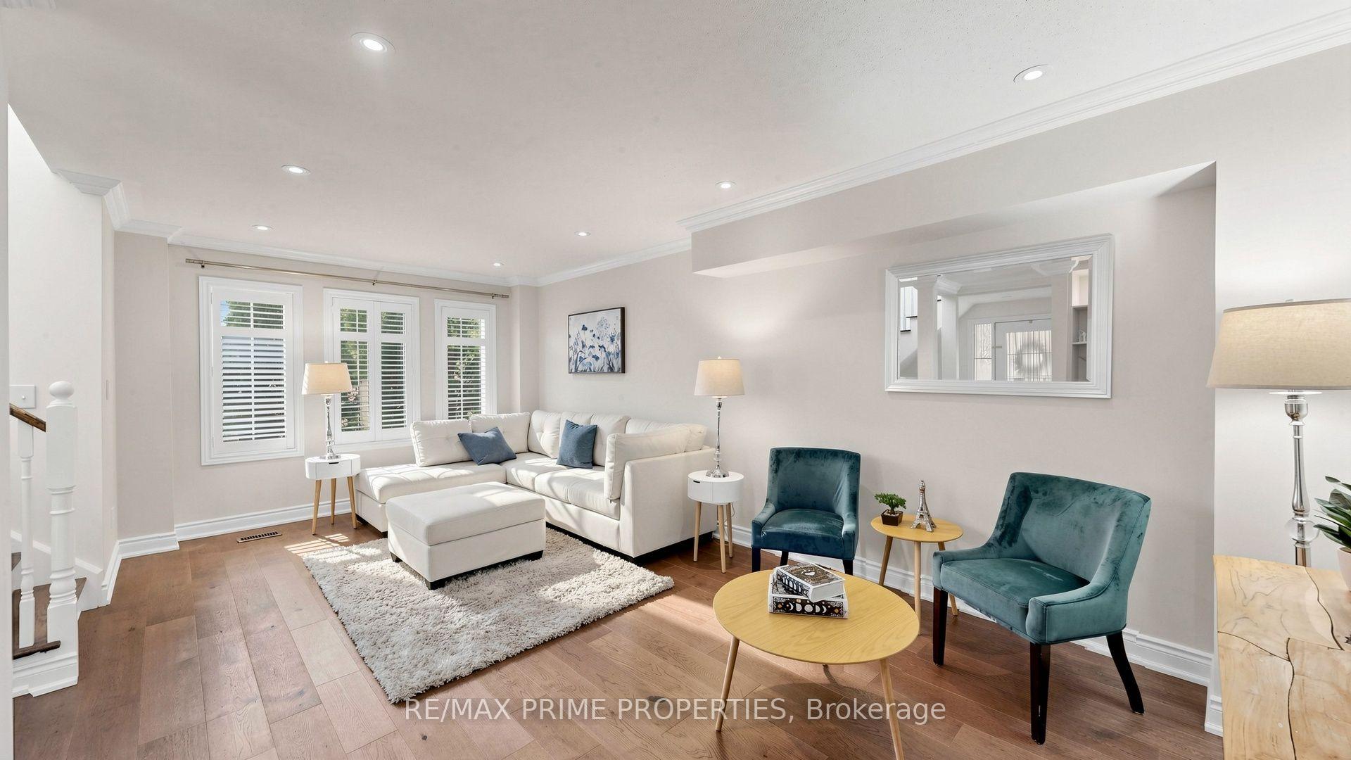 Photo 4 of 499 White's Hill Avenue, Markham, Cornell — HOMEH