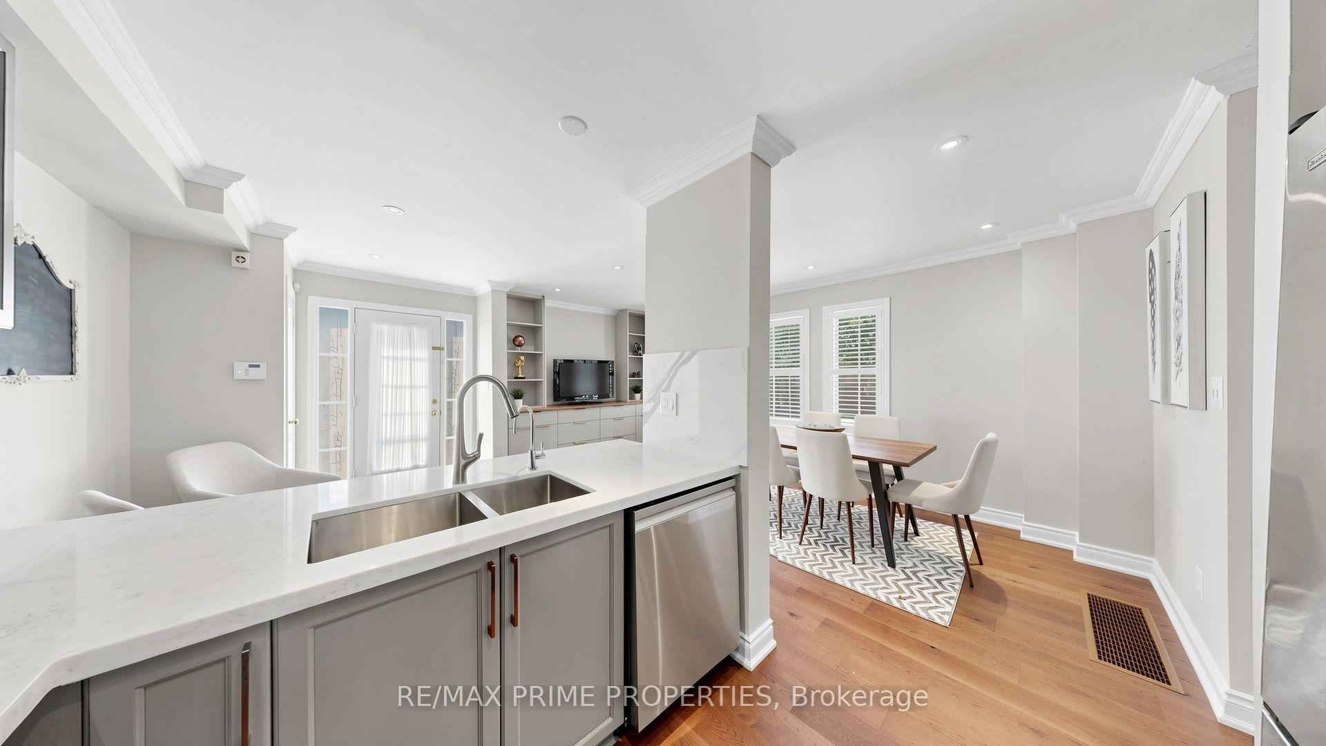 Photo 9 of 499 White's Hill Avenue, Markham, Cornell — HOMEH