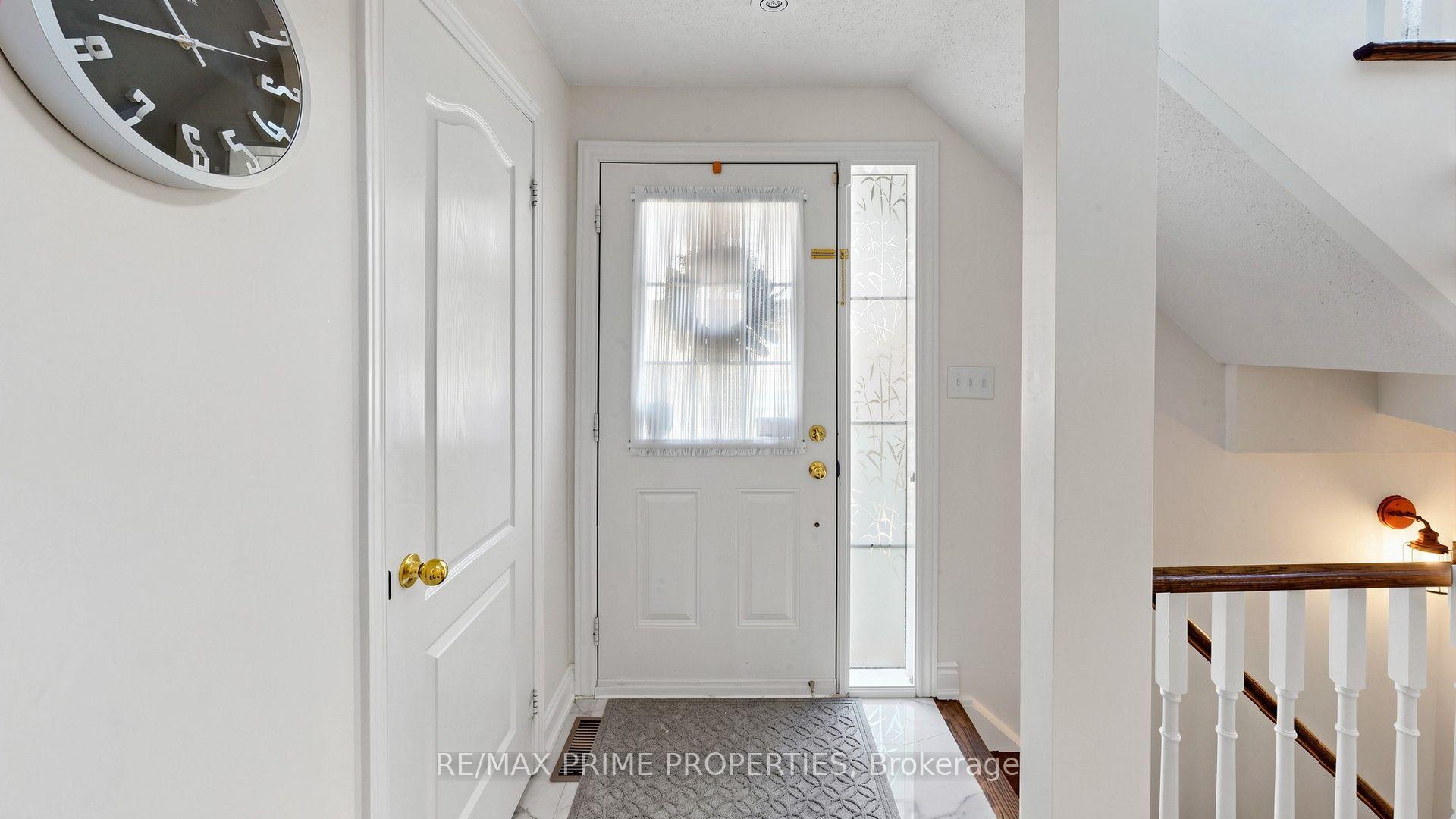 Photo 17 of 499 White's Hill Avenue, Markham, Cornell — HOMEH