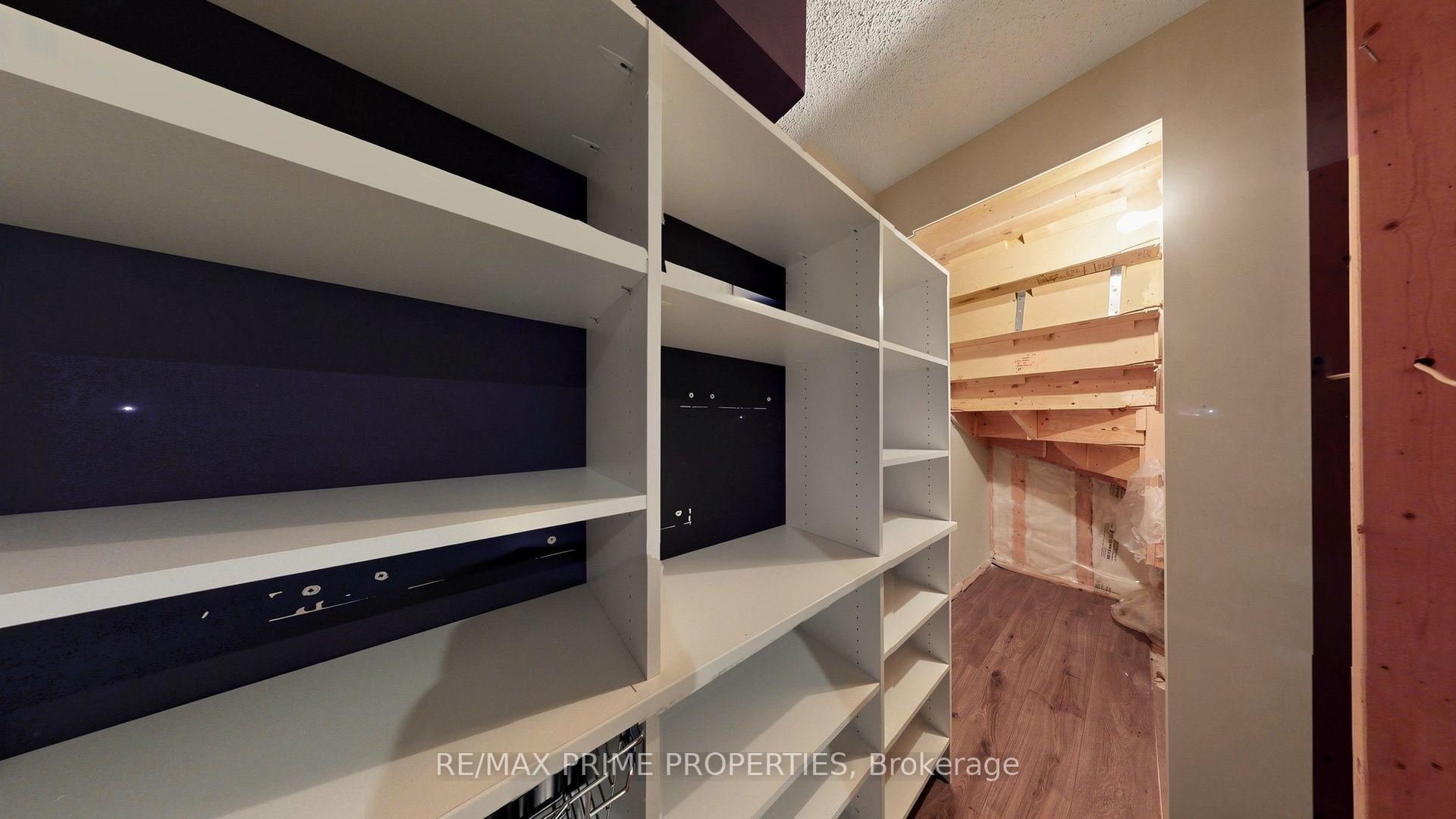 Photo 30 of 499 White's Hill Avenue, Markham, Cornell — HOMEH