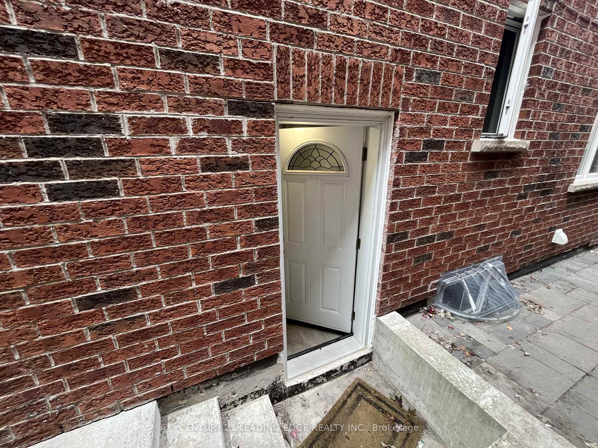 Photo 11 of Unit Bsmt, 57 Queen Isabella Crescent, Vaughan, Vellore Village — HOMEH
