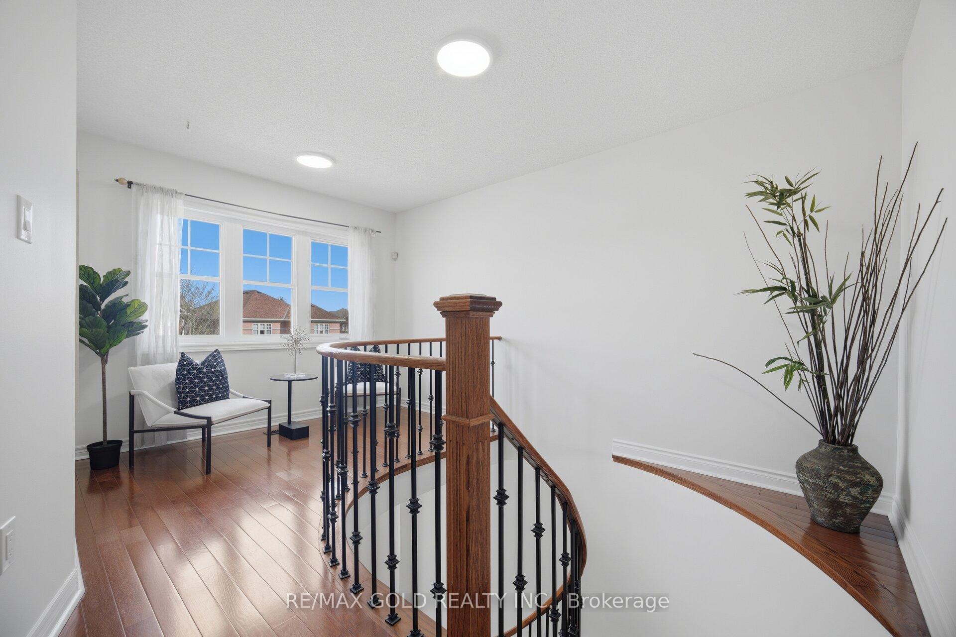 Photo 18 of 32 Ness Road, Brampton, Bram West — HOMEH