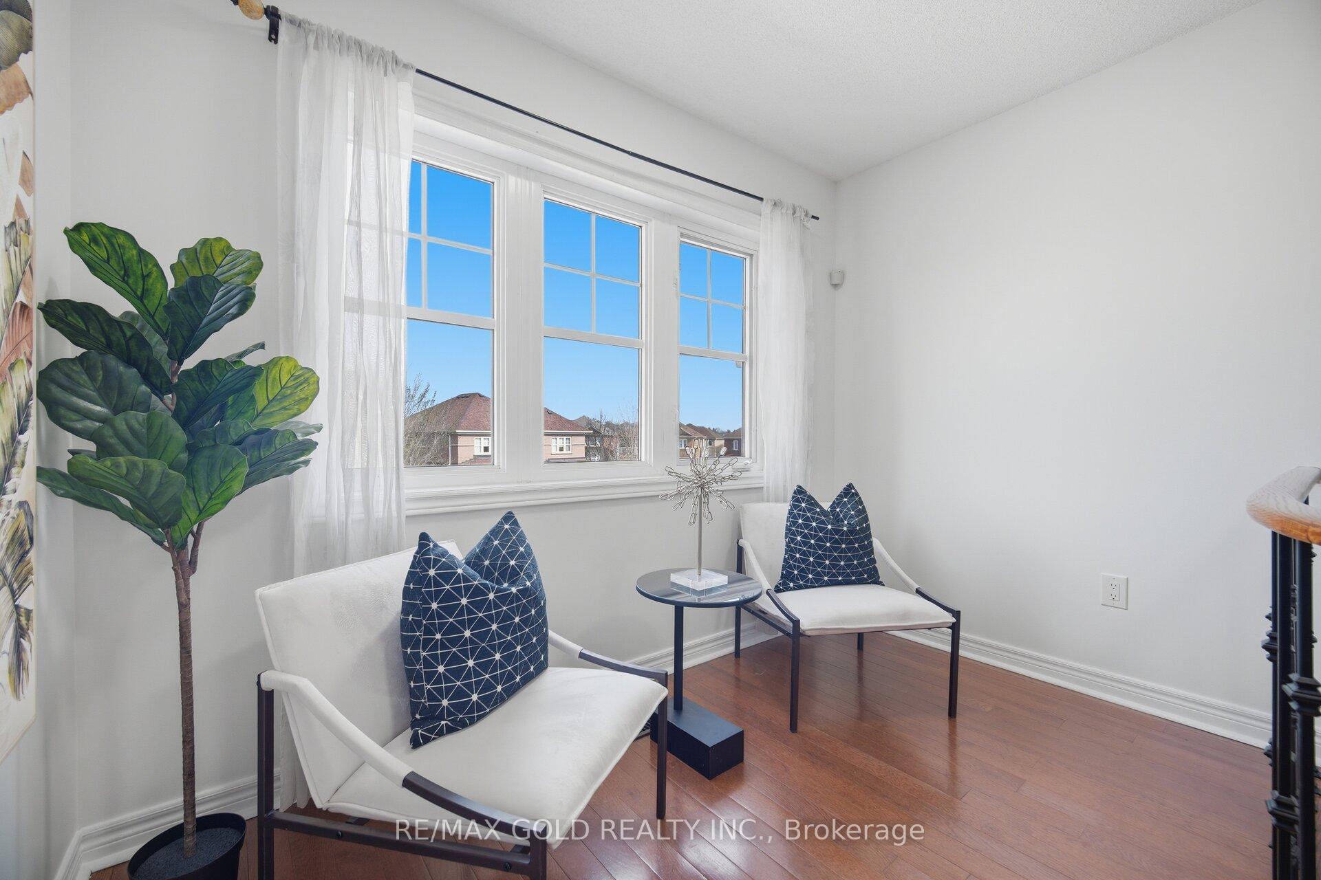 Photo 19 of 32 Ness Road, Brampton, Bram West — HOMEH