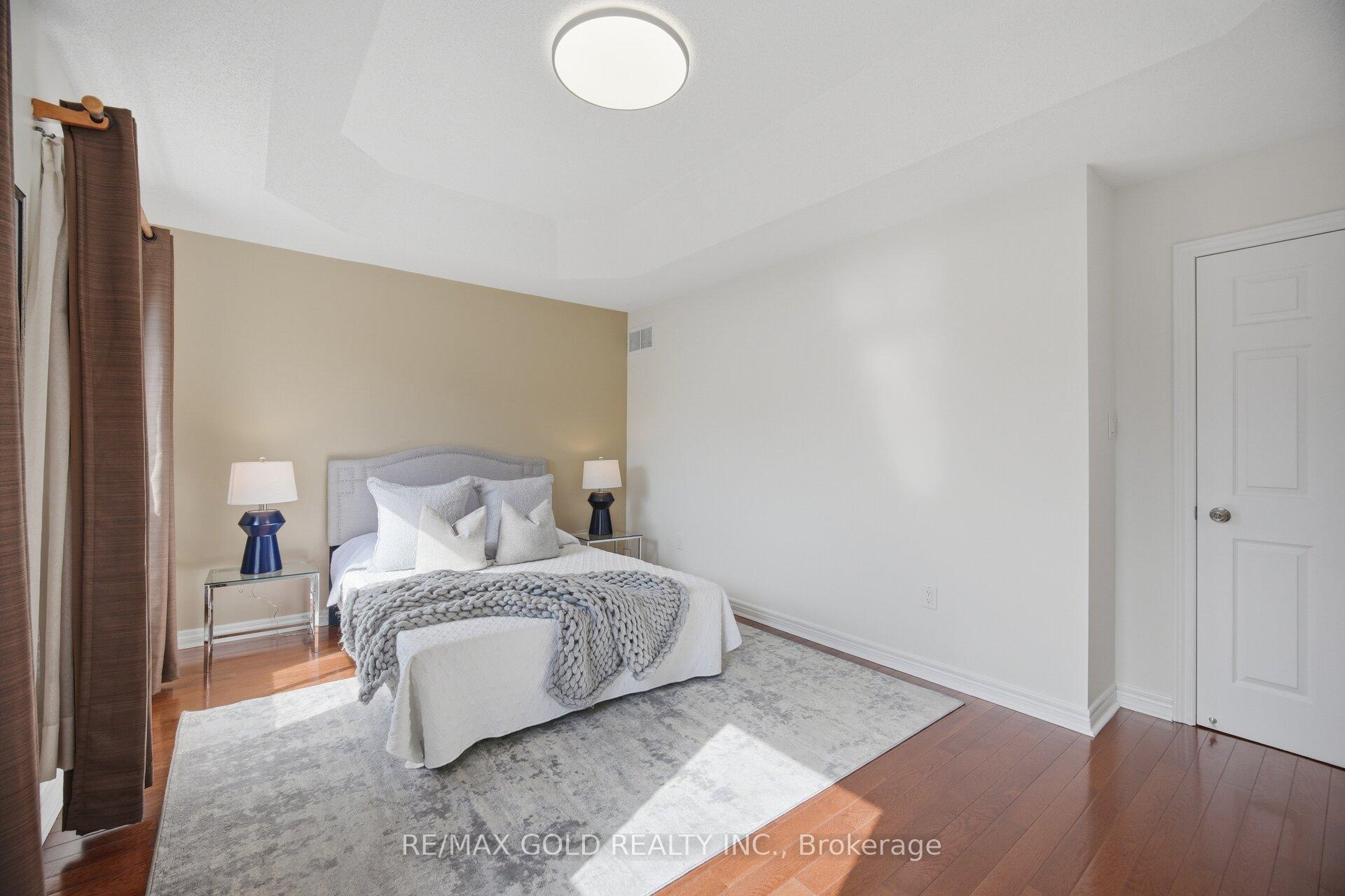 Photo 22 of 32 Ness Road, Brampton, Bram West — HOMEH
