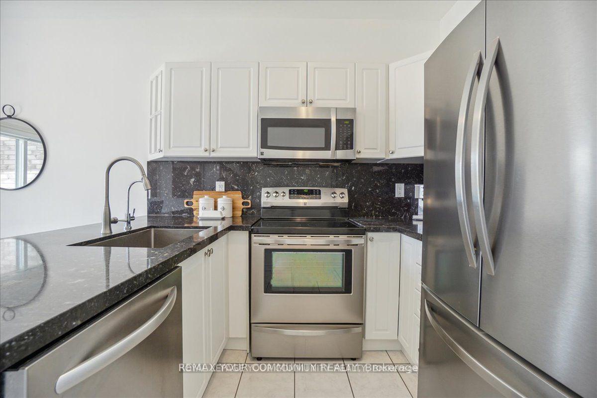 Photo 14 of 2172 Dawson Crescent, Innisfil, Alcona — HOMEH