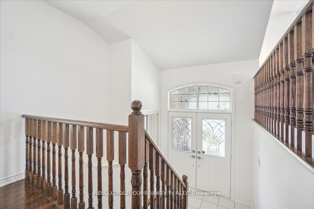 Photo 16 of 2172 Dawson Crescent, Innisfil, Alcona — HOMEH