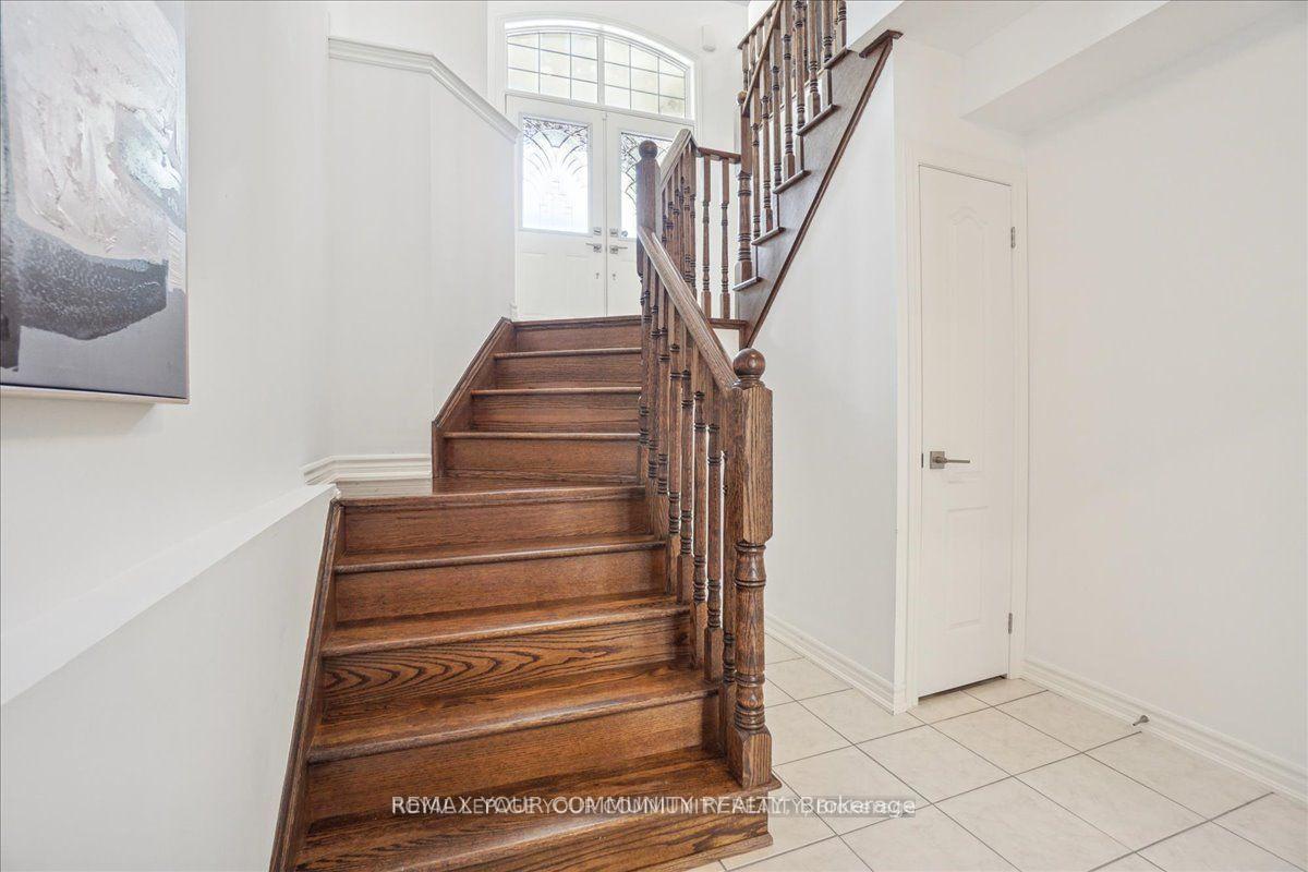 Photo 24 of 2172 Dawson Crescent, Innisfil, Alcona — HOMEH