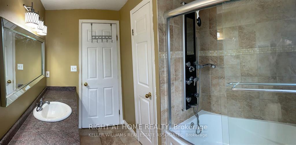 Photo 8 of 55 Activa Avenue, Kitchener, Larentian West — HOMEH