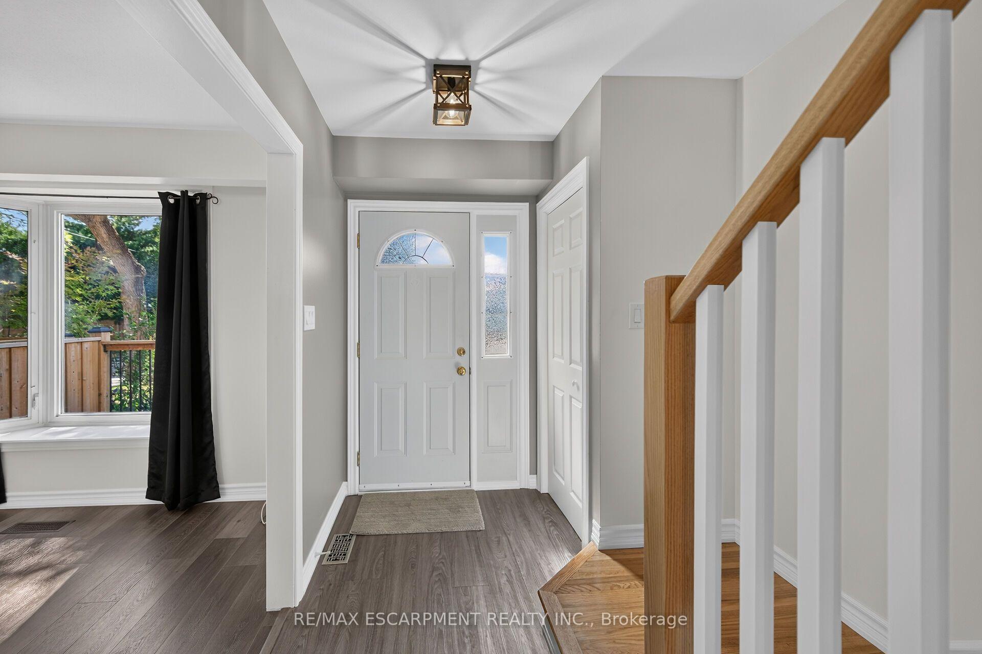Photo 8 of Unit 2, 199 York Road, Hamilton, Dundas — HOMEH