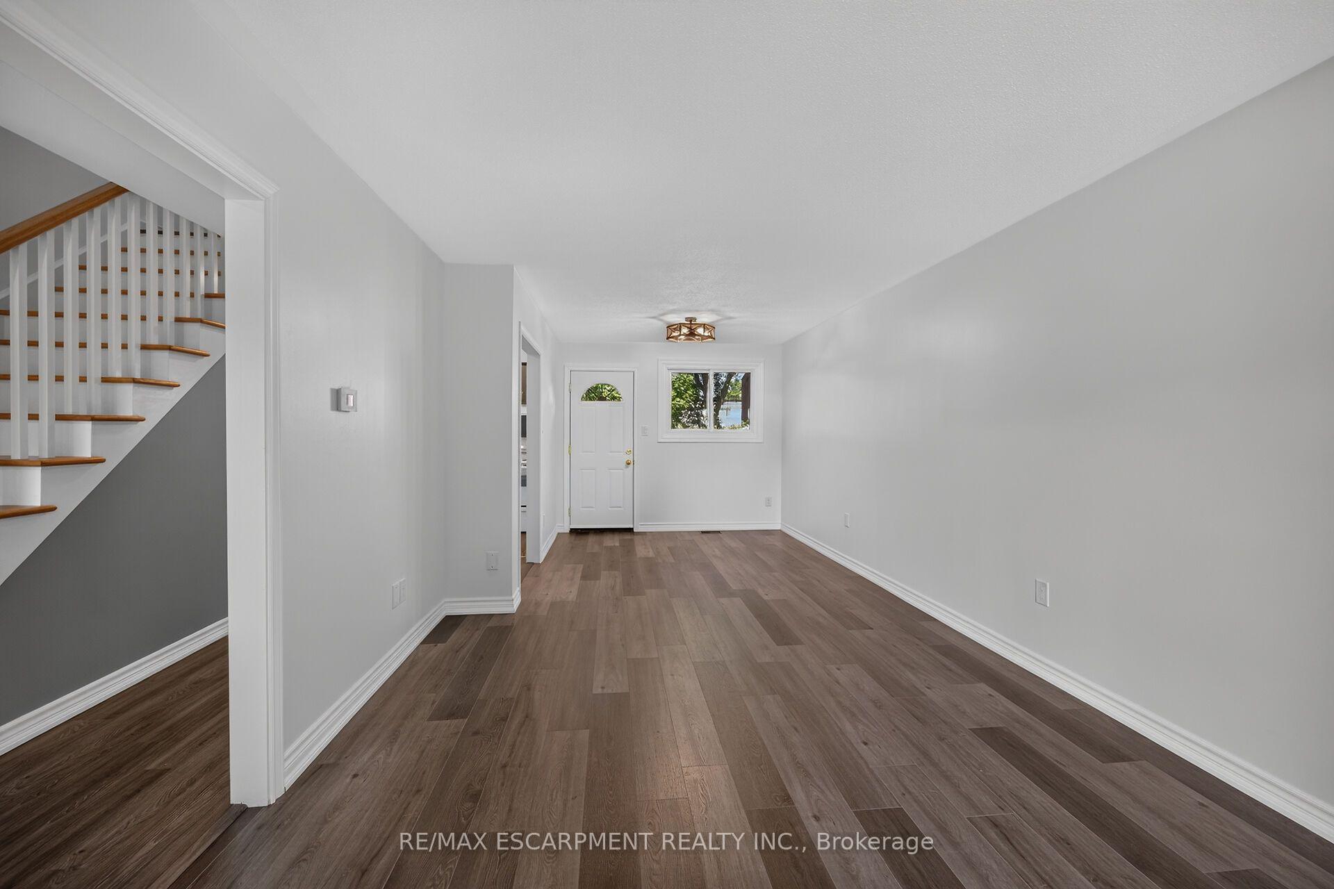 Photo 10 of Unit 2, 199 York Road, Hamilton, Dundas — HOMEH