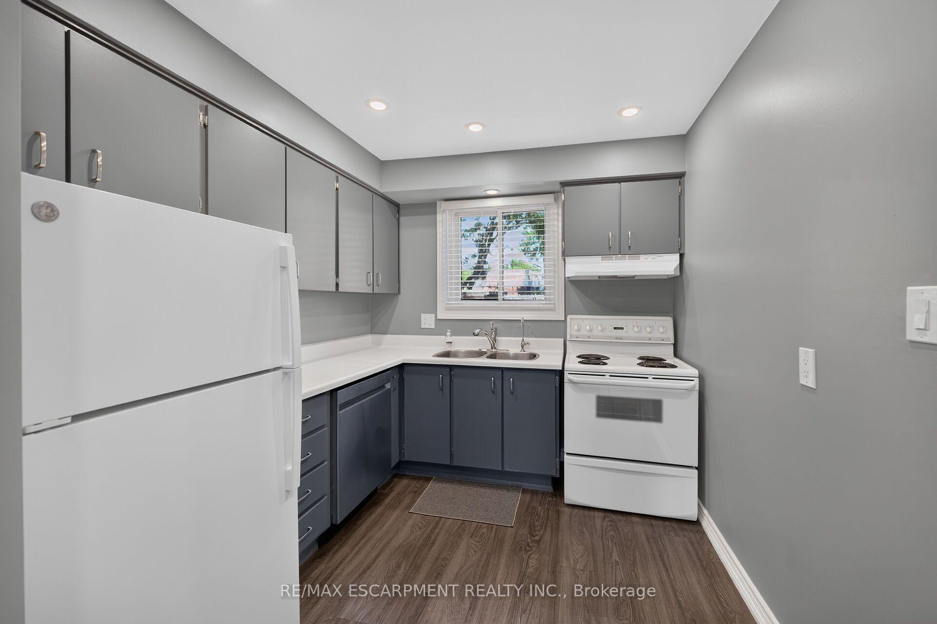 Photo 17 of Unit 2, 199 York Road, Hamilton, Dundas — HOMEH