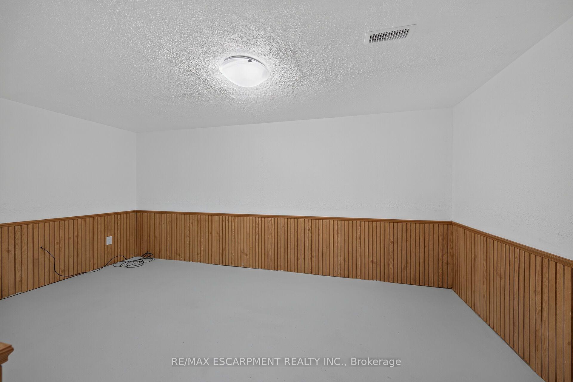 Photo 37 of Unit 2, 199 York Road, Hamilton, Dundas — HOMEH
