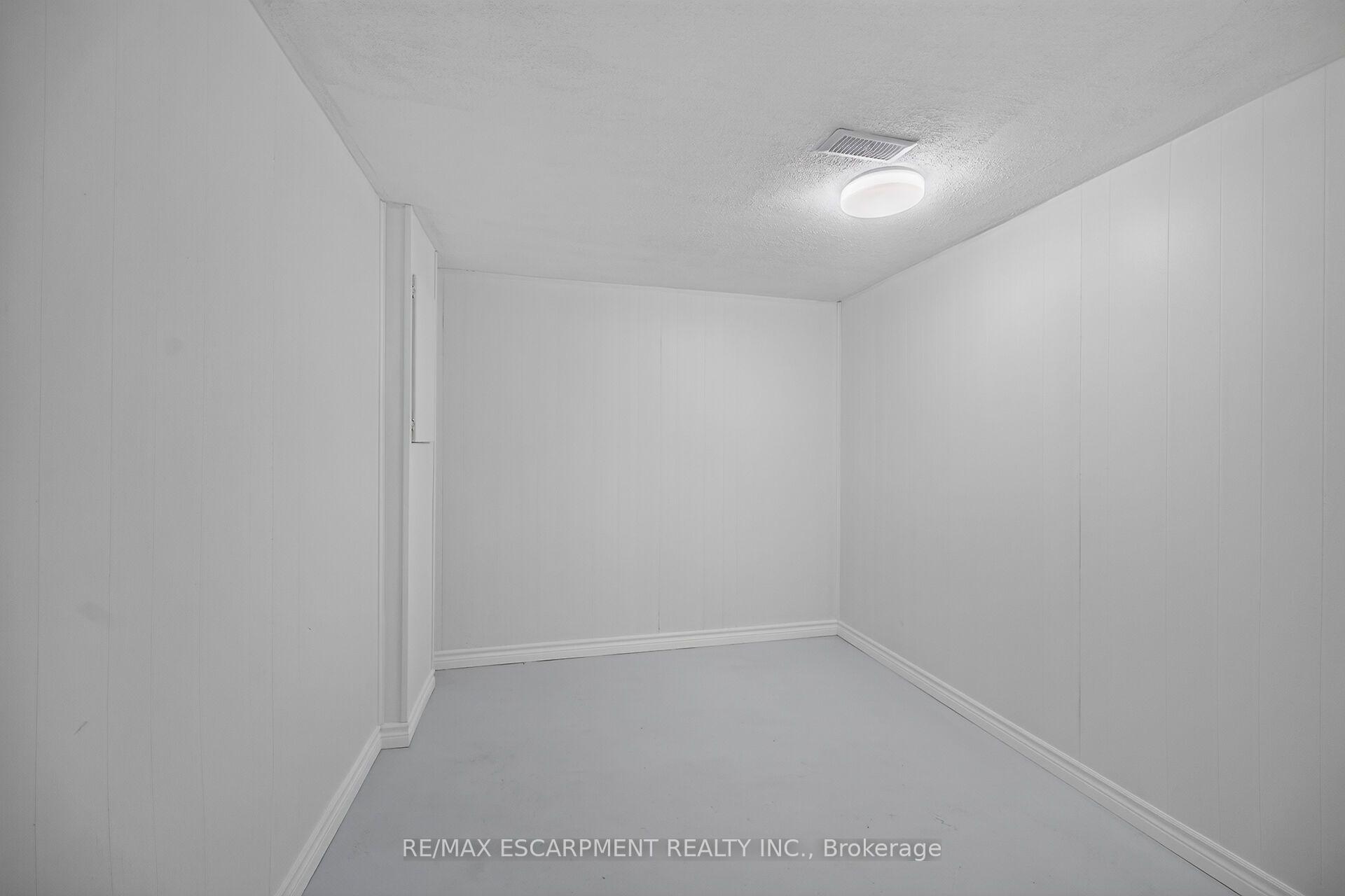 Photo 43 of Unit 2, 199 York Road, Hamilton, Dundas — HOMEH