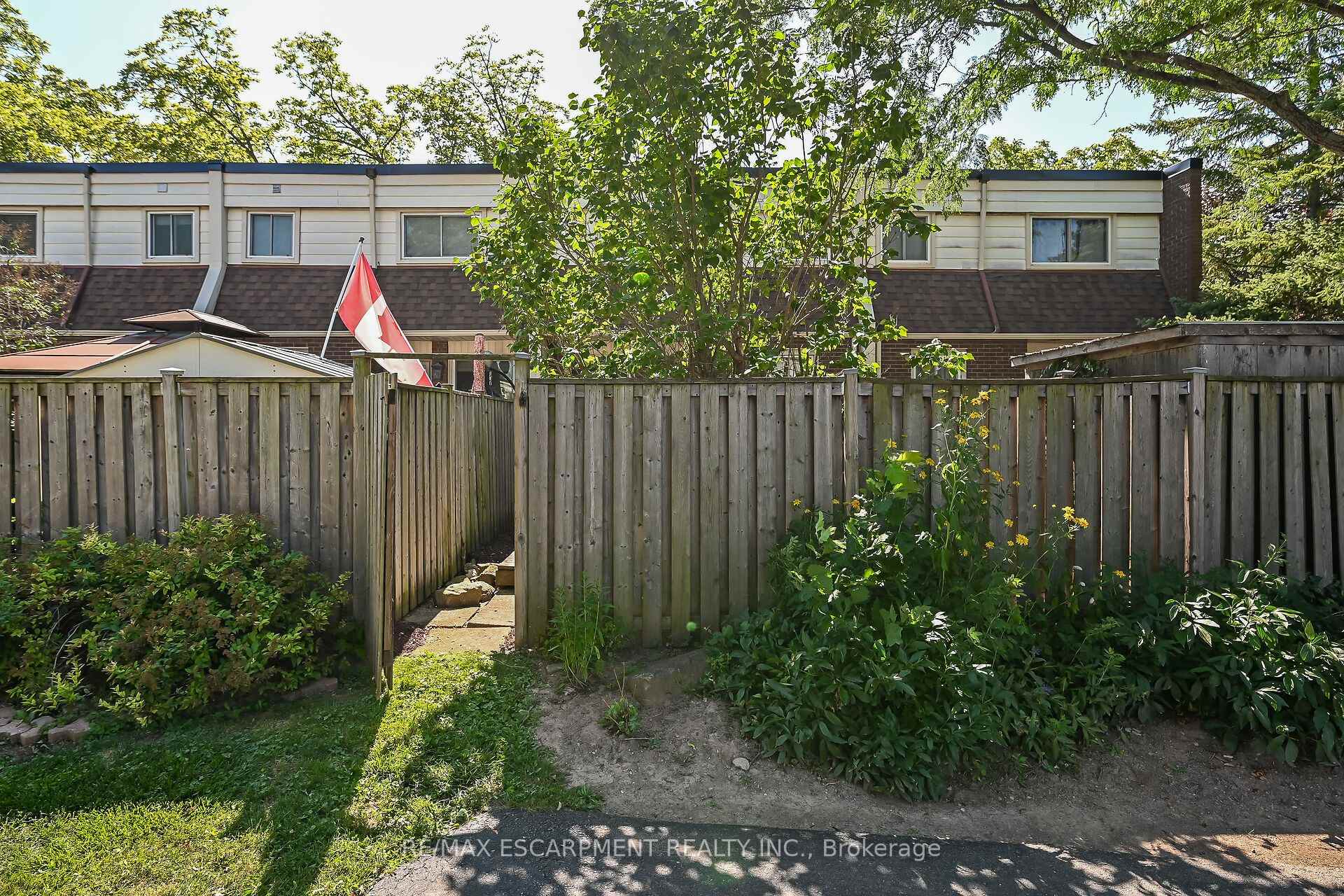 Photo 50 of Unit 2, 199 York Road, Hamilton, Dundas — HOMEH