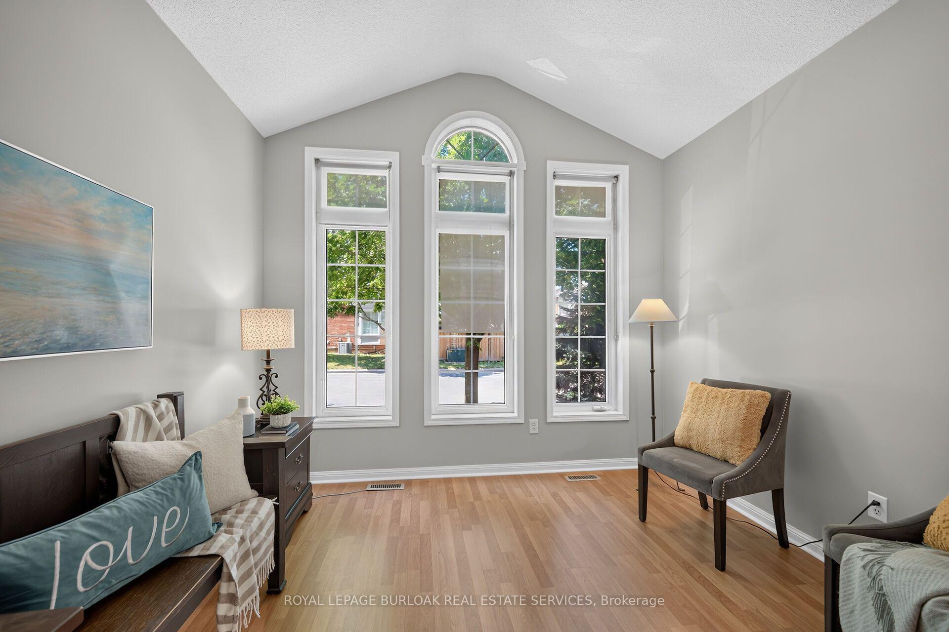 Photo 6 of 5660 Rosaline Road, Burlington, Orchard — HOMEH