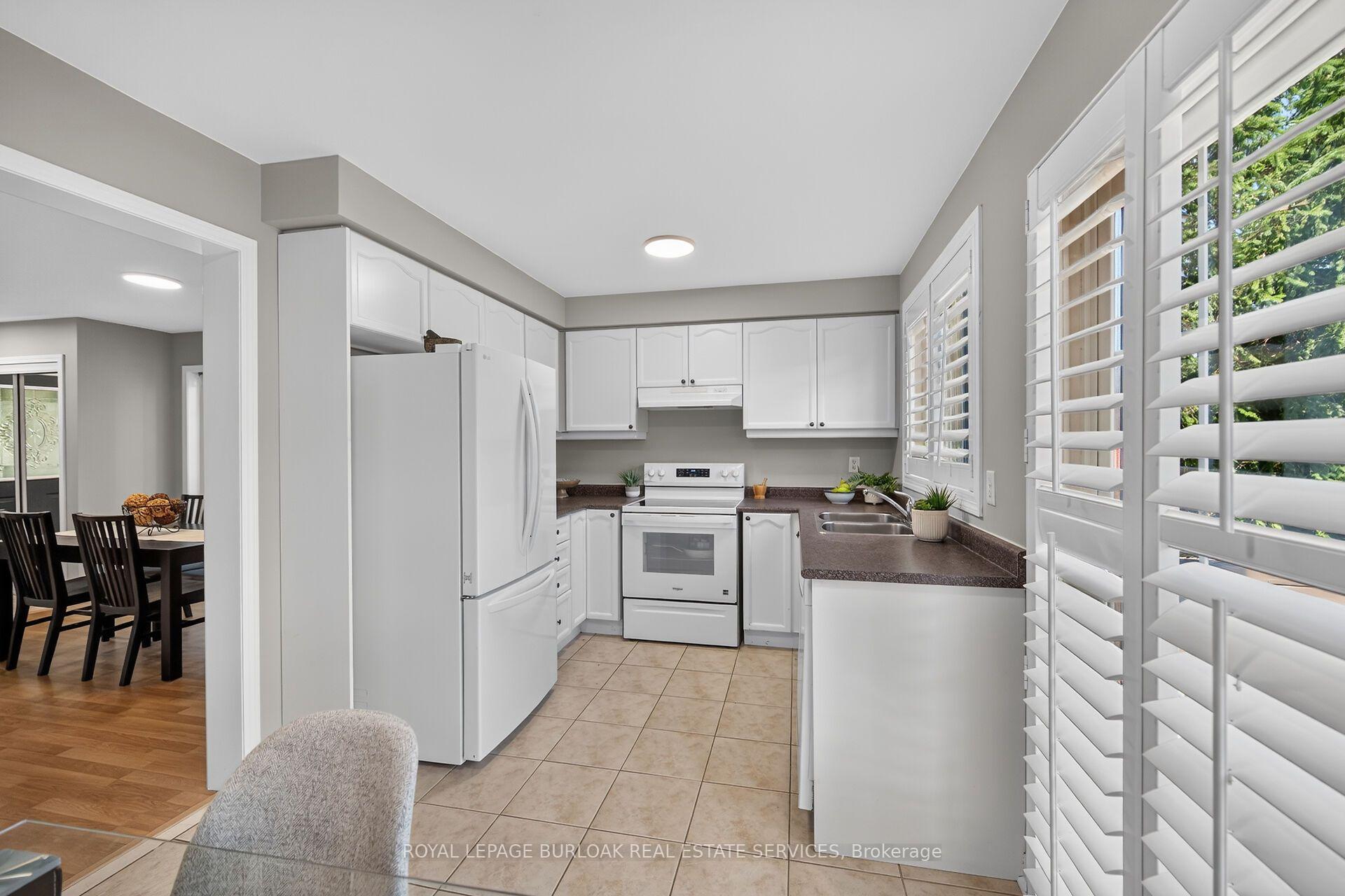 Photo 13 of 5660 Rosaline Road, Burlington, Orchard — HOMEH