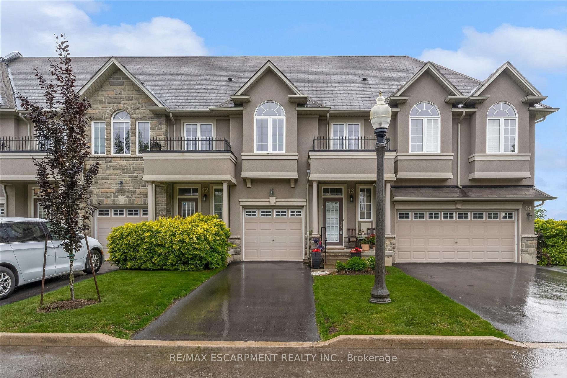 Photo 1 of Unit 13, 370 Stonehenge Drive, Hamilton, Meadowlands — HOMEH