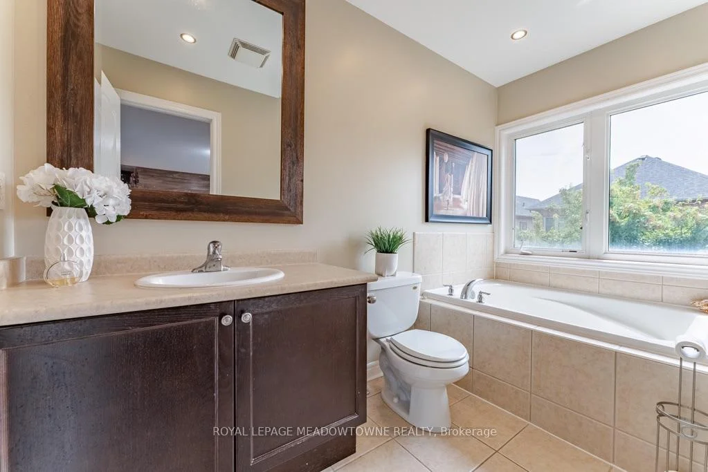 Photo 48 of 150 McCready Drive, Milton, Scott — HOMEH