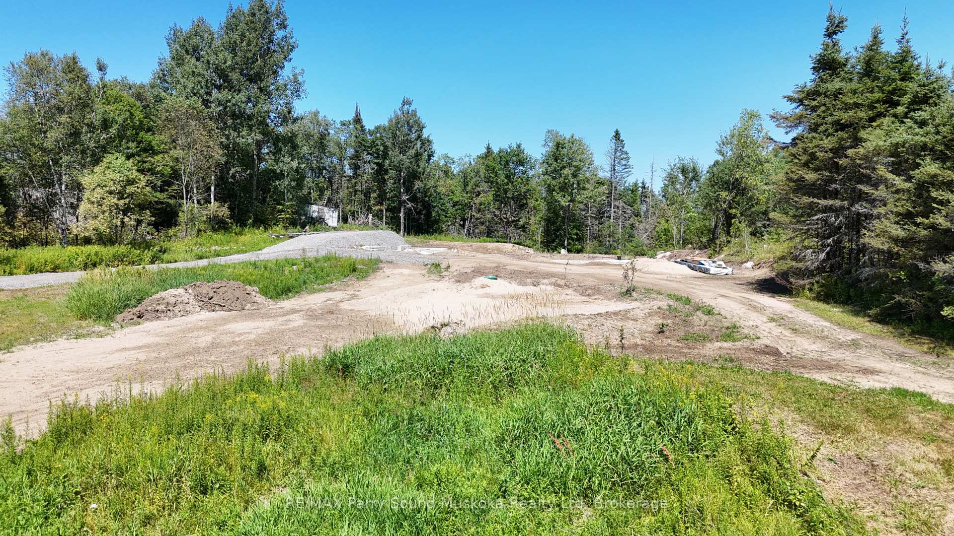 Photo 10 of 69 Miller Road, Magnetawan — HOMEH