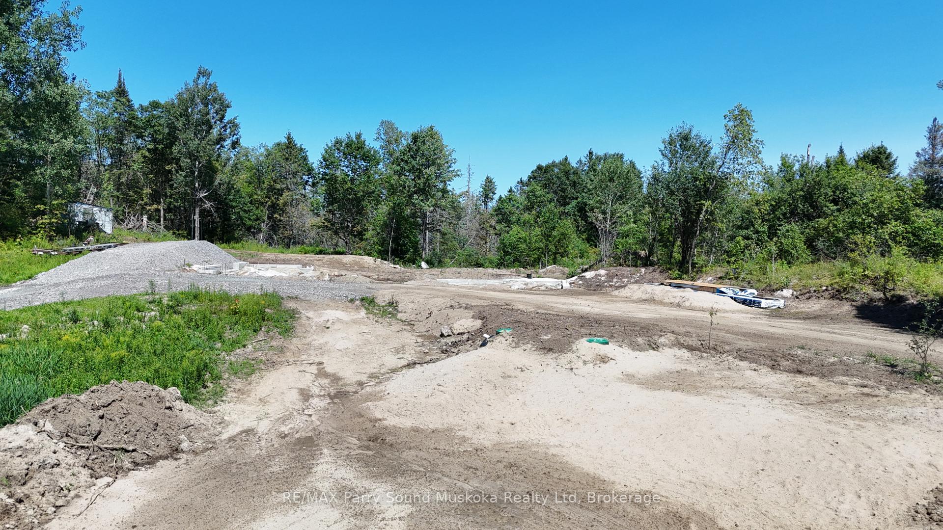 Photo 11 of 69 Miller Road, Magnetawan — HOMEH