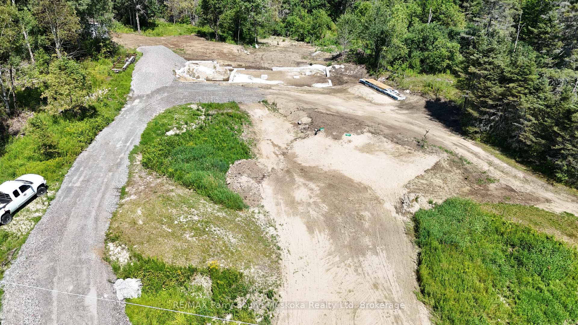 Photo 24 of 69 Miller Road, Magnetawan — HOMEH
