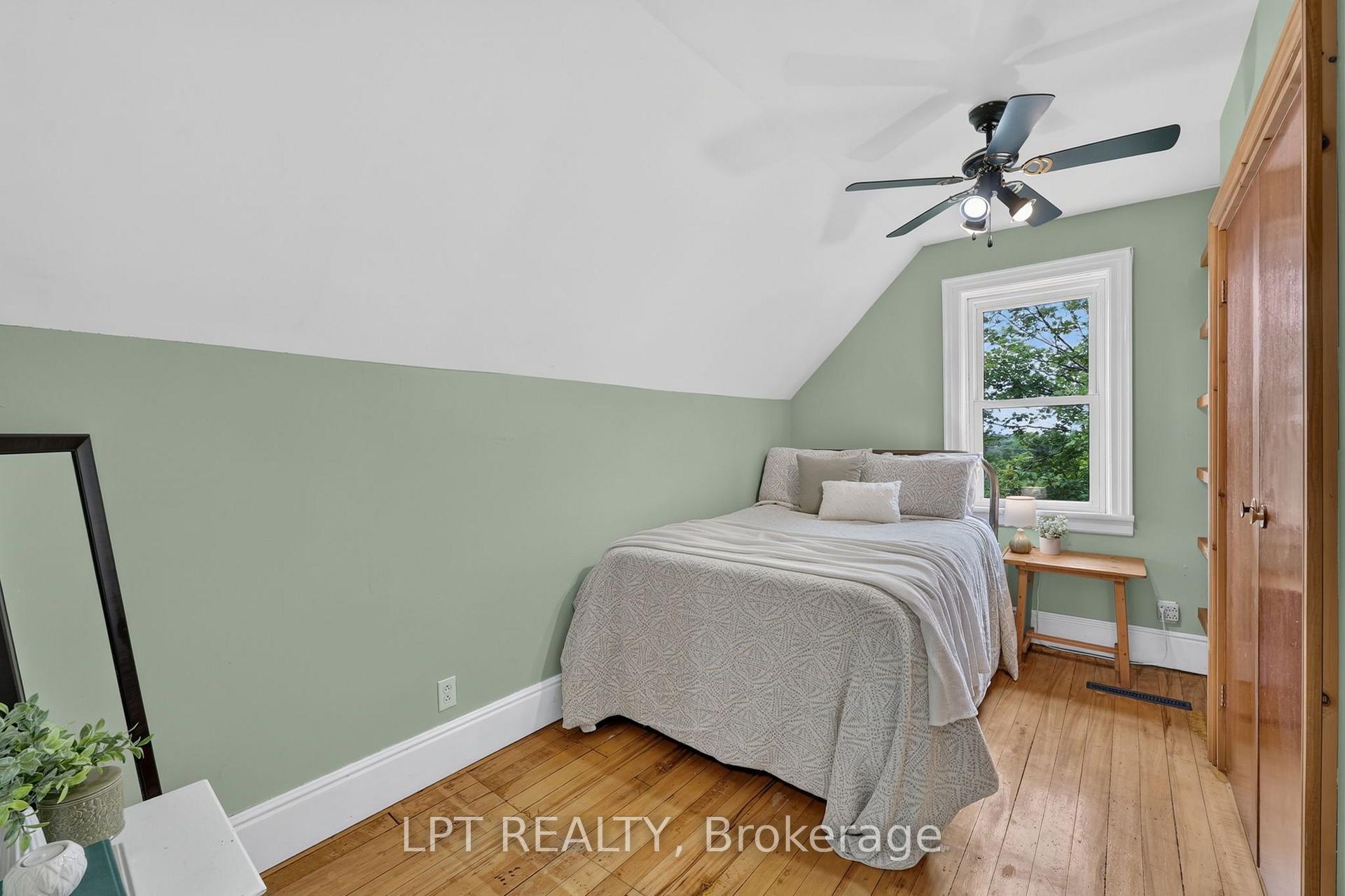 Photo 38 of 416476 10TH Line S, Blue Mountains — HOMEH