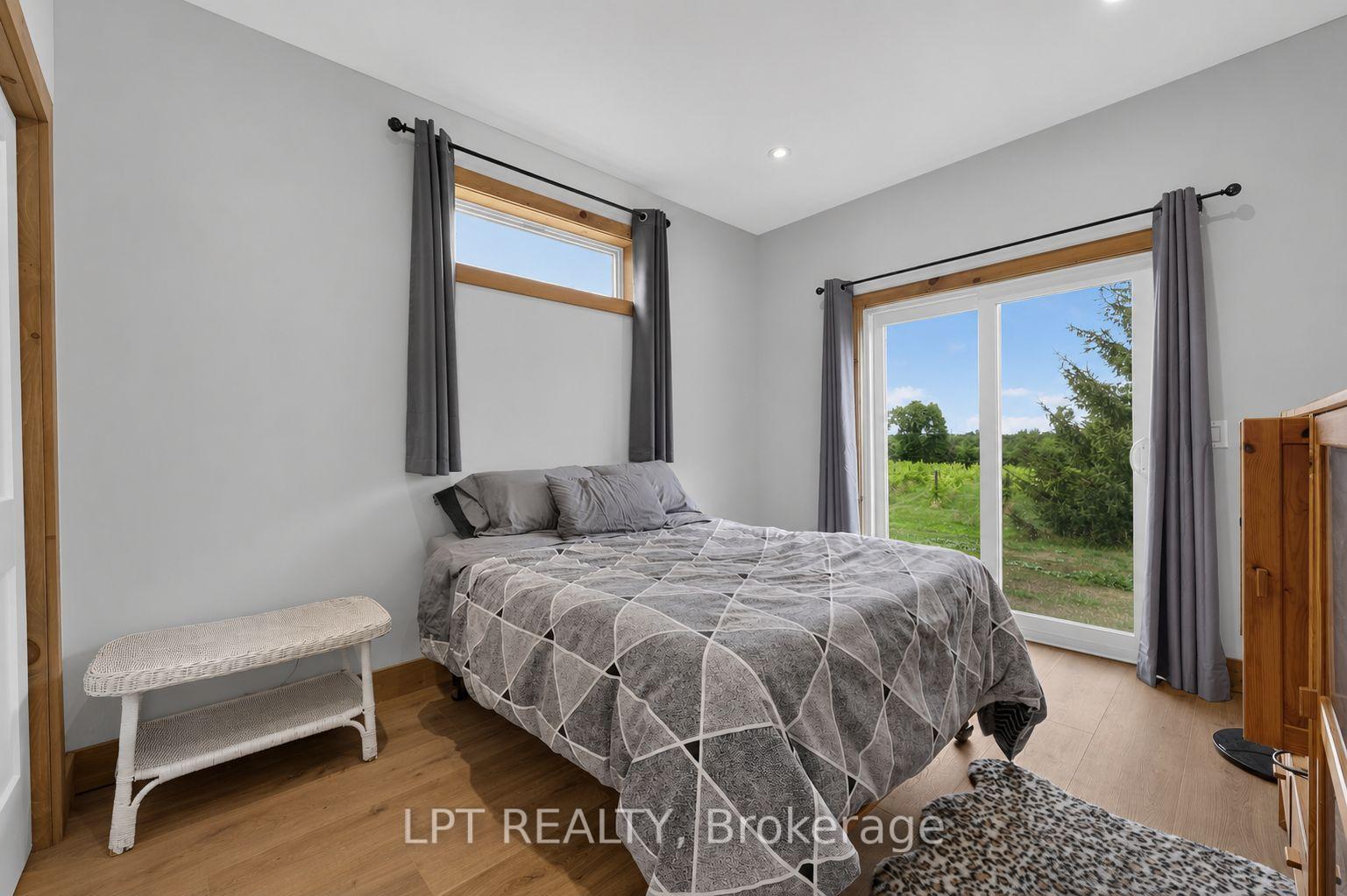 Photo 58 of 416476 10TH Line S, Blue Mountains — HOMEH