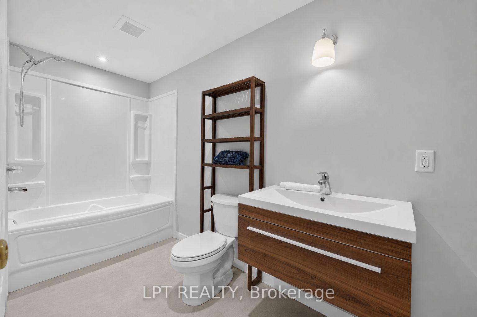 Photo 60 of 416476 10TH Line S, Blue Mountains — HOMEH