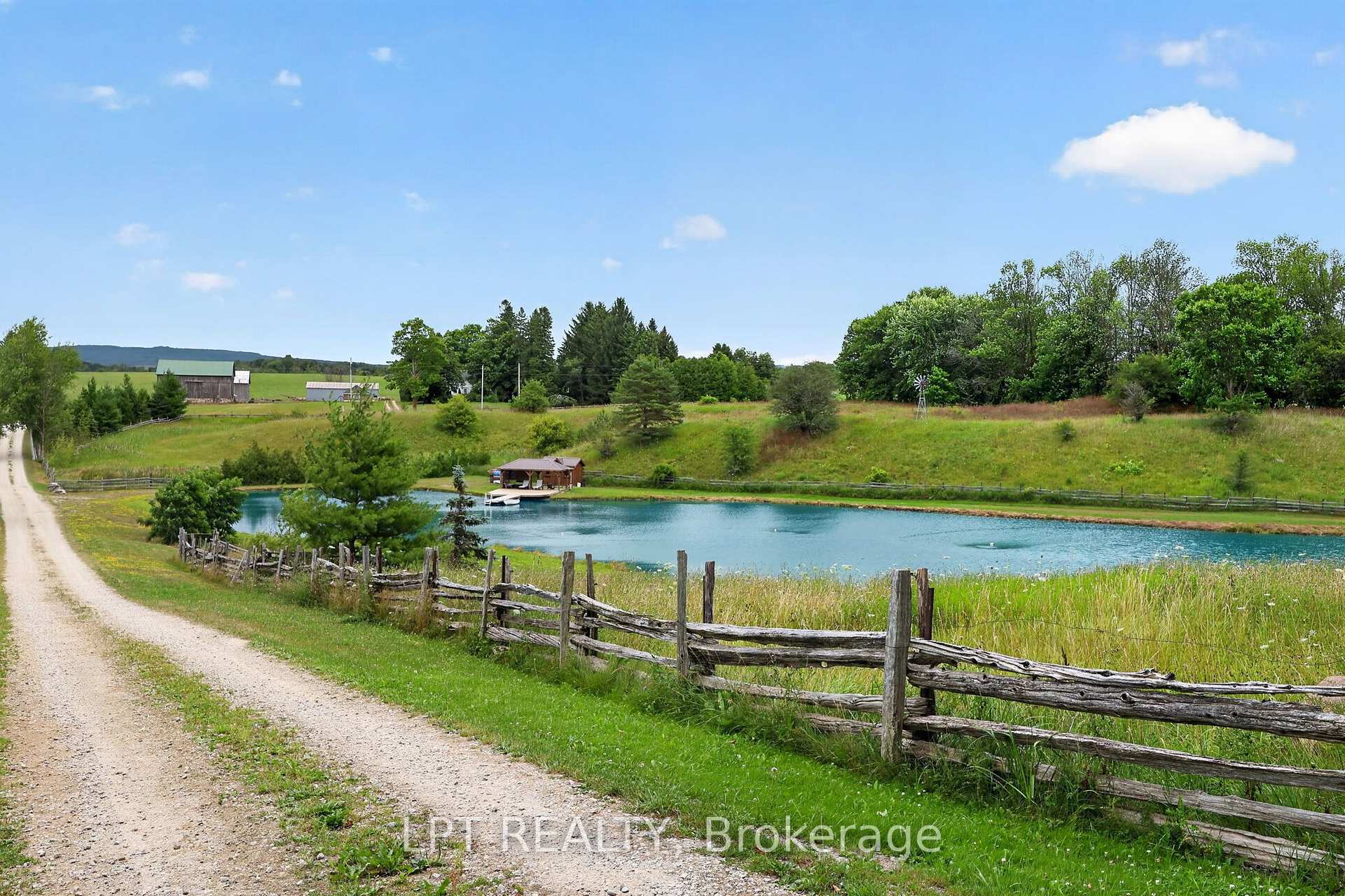 Photo 68 of 416476 10TH Line S, Blue Mountains — HOMEH