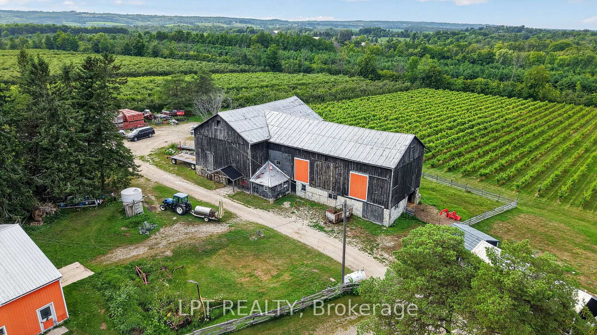 Photo 87 of 416476 10TH Line S, Blue Mountains — HOMEH
