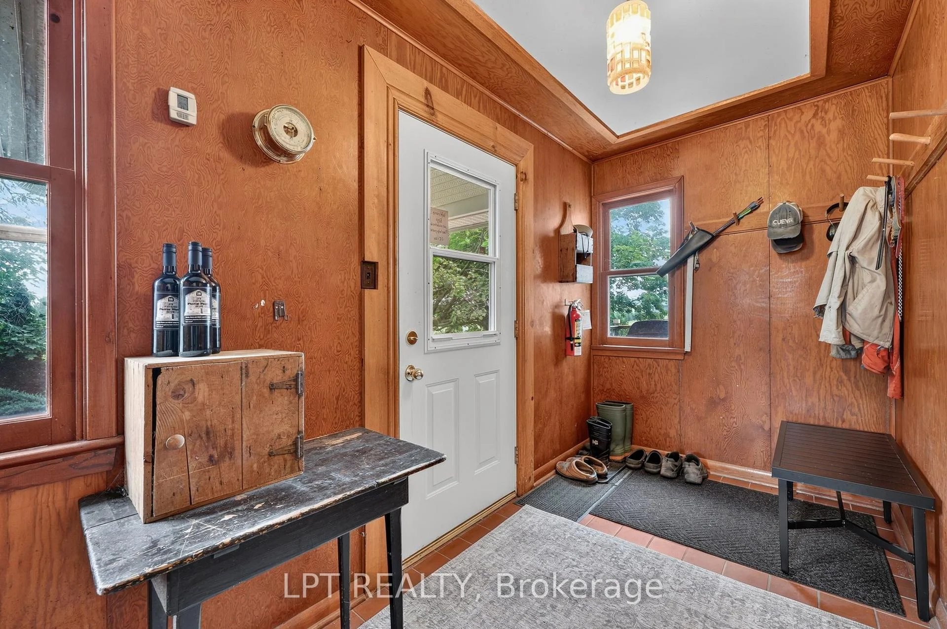 Photo 7 of 416476 10TH Line S, Blue Mountains — HOMEH