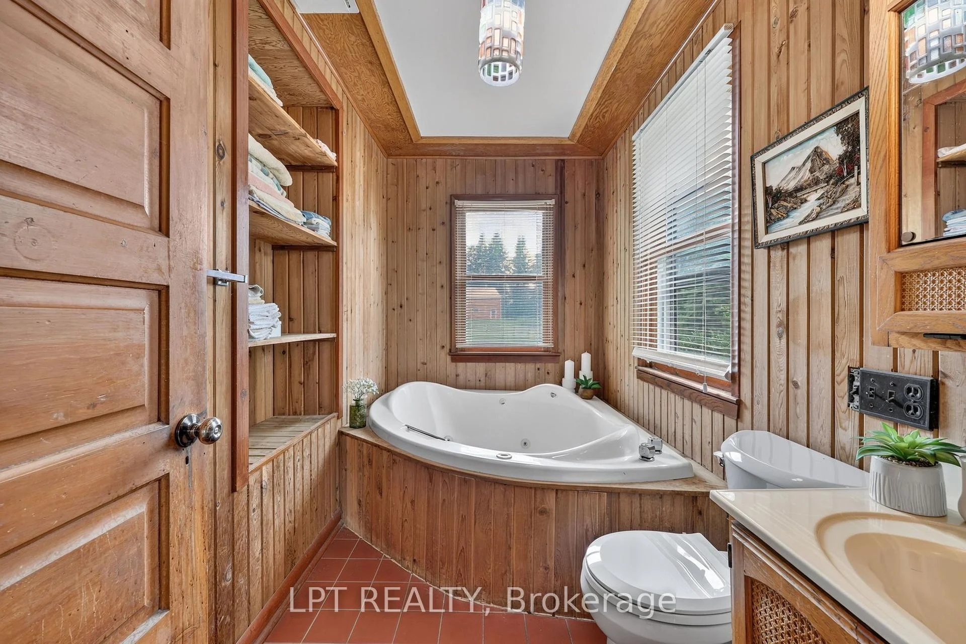 Photo 45 of 416476 10TH Line S, Blue Mountains — HOMEH
