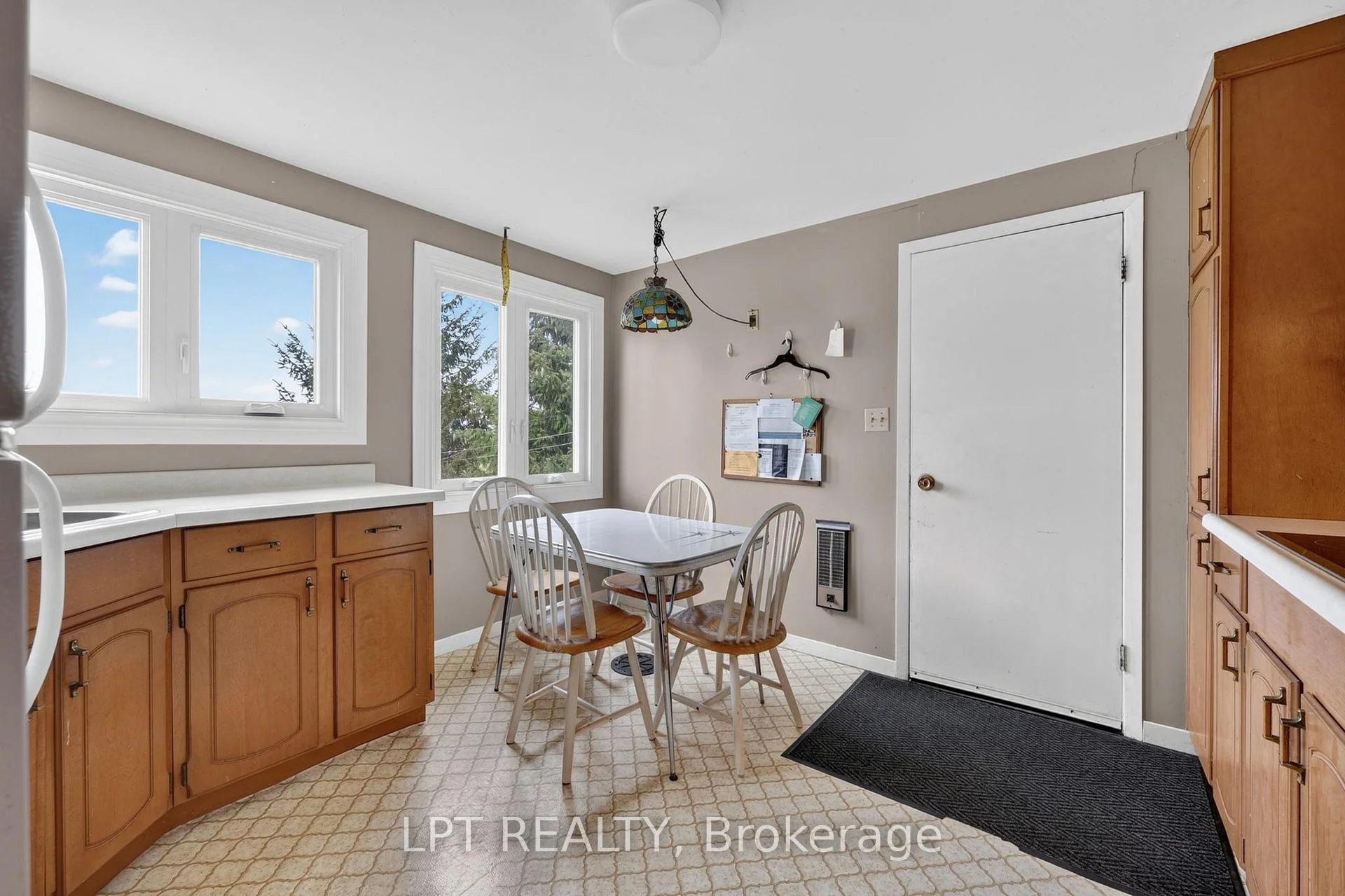 Photo 56 of 416476 10TH Line S, Blue Mountains — HOMEH