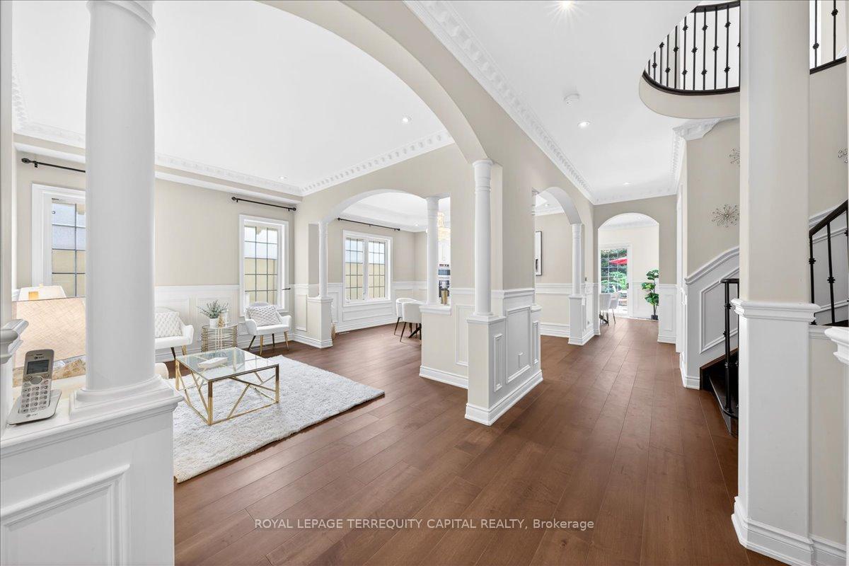 Photo 10 of 147 Lady Nadia Drive, Vaughan, Maple — HOMEH